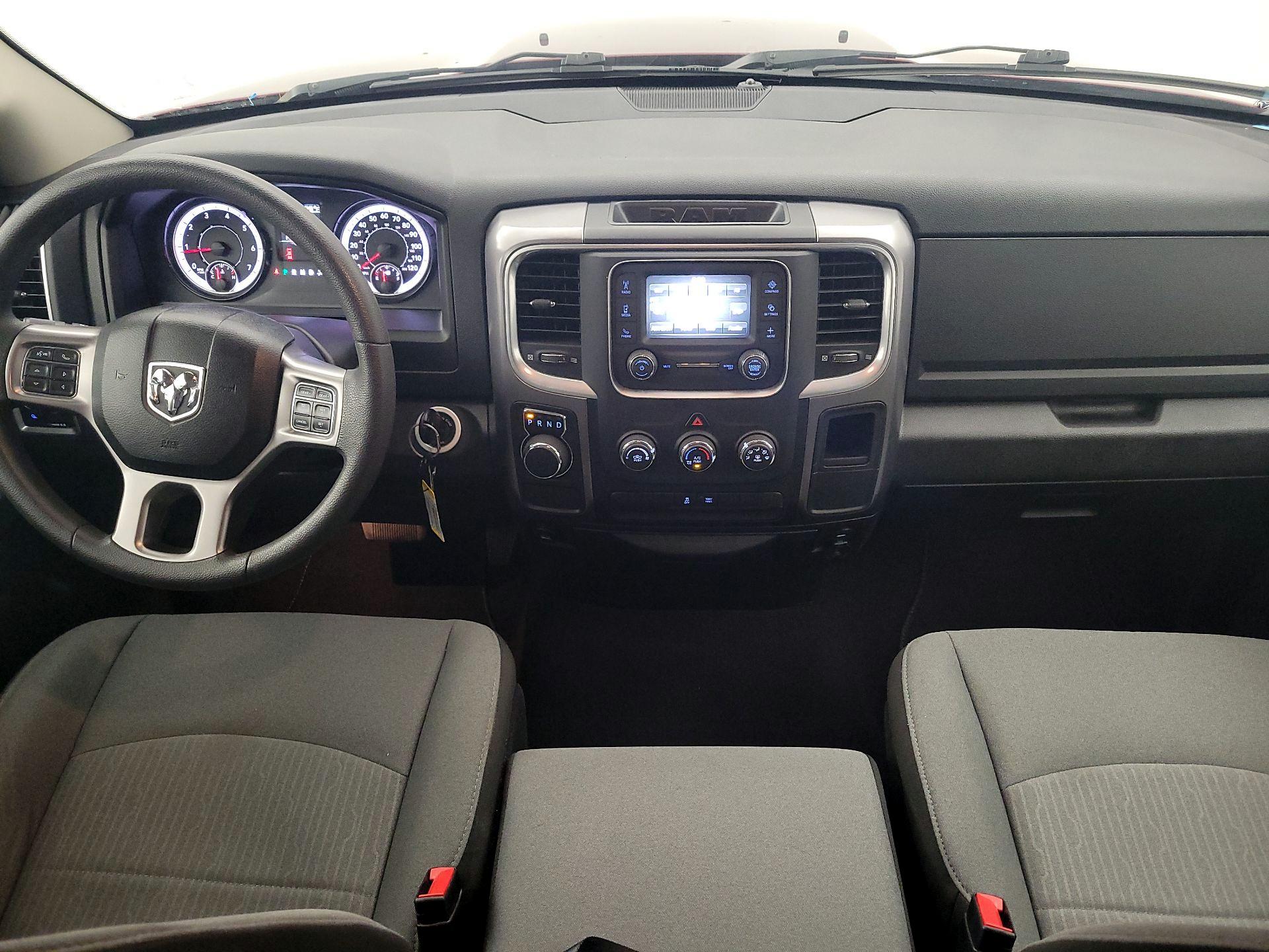 Thumbnail: 2024 RAM 1500 Classic - 9