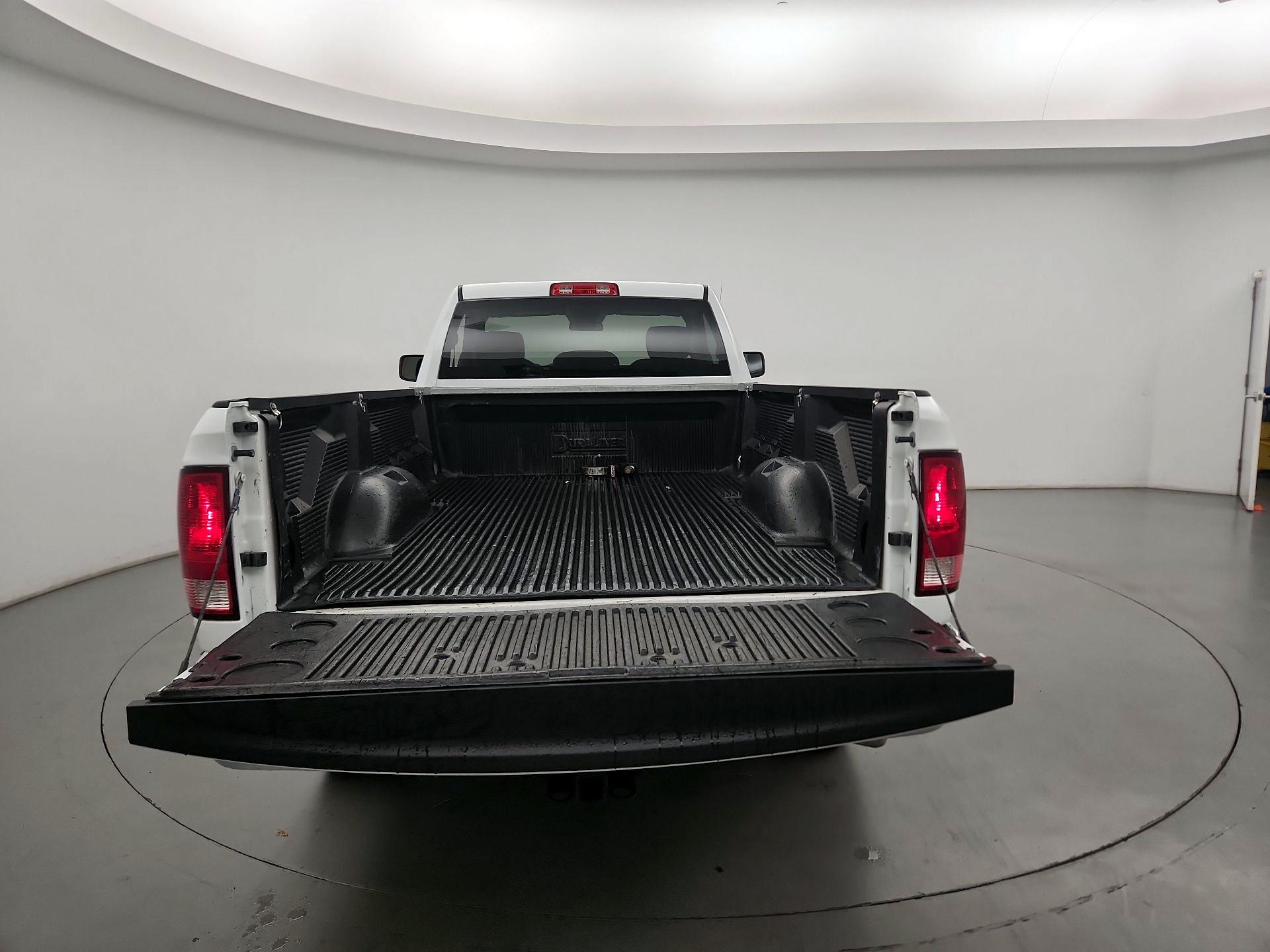 Thumbnail: 2023 RAM 1500 Classic - 19