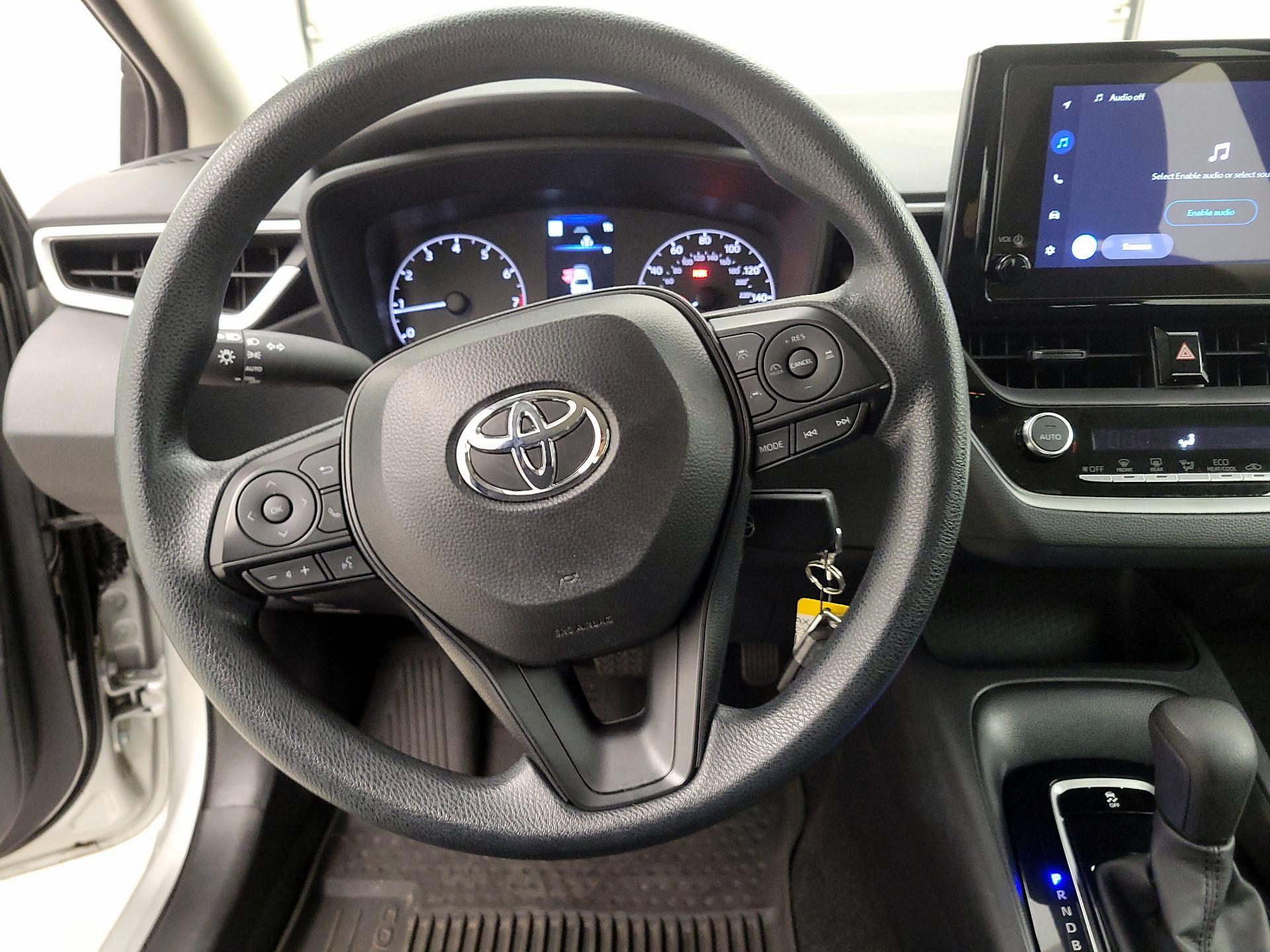 Thumbnail: 2025 Toyota Corolla - 10