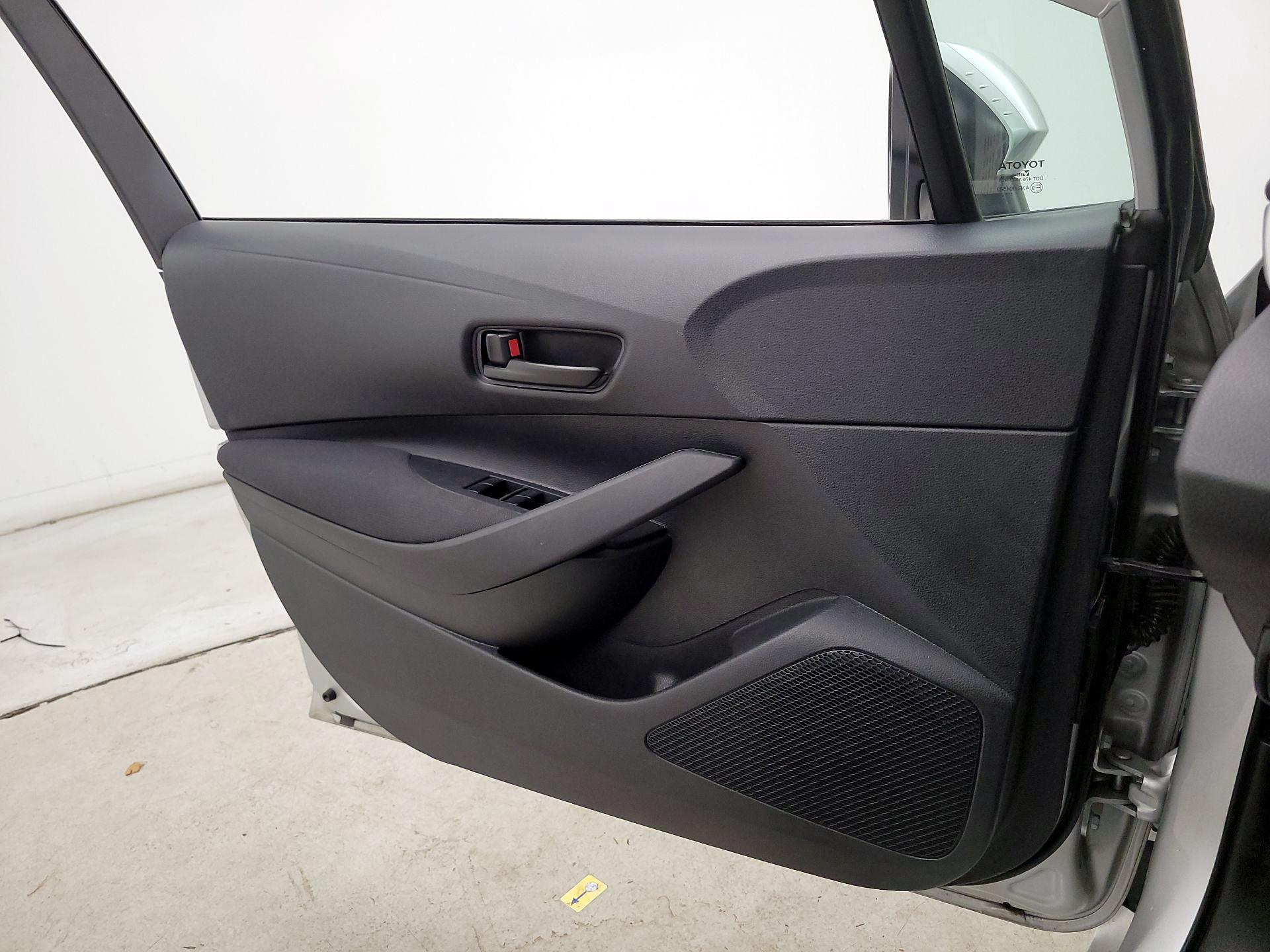 Thumbnail: 2025 Toyota Corolla - 12