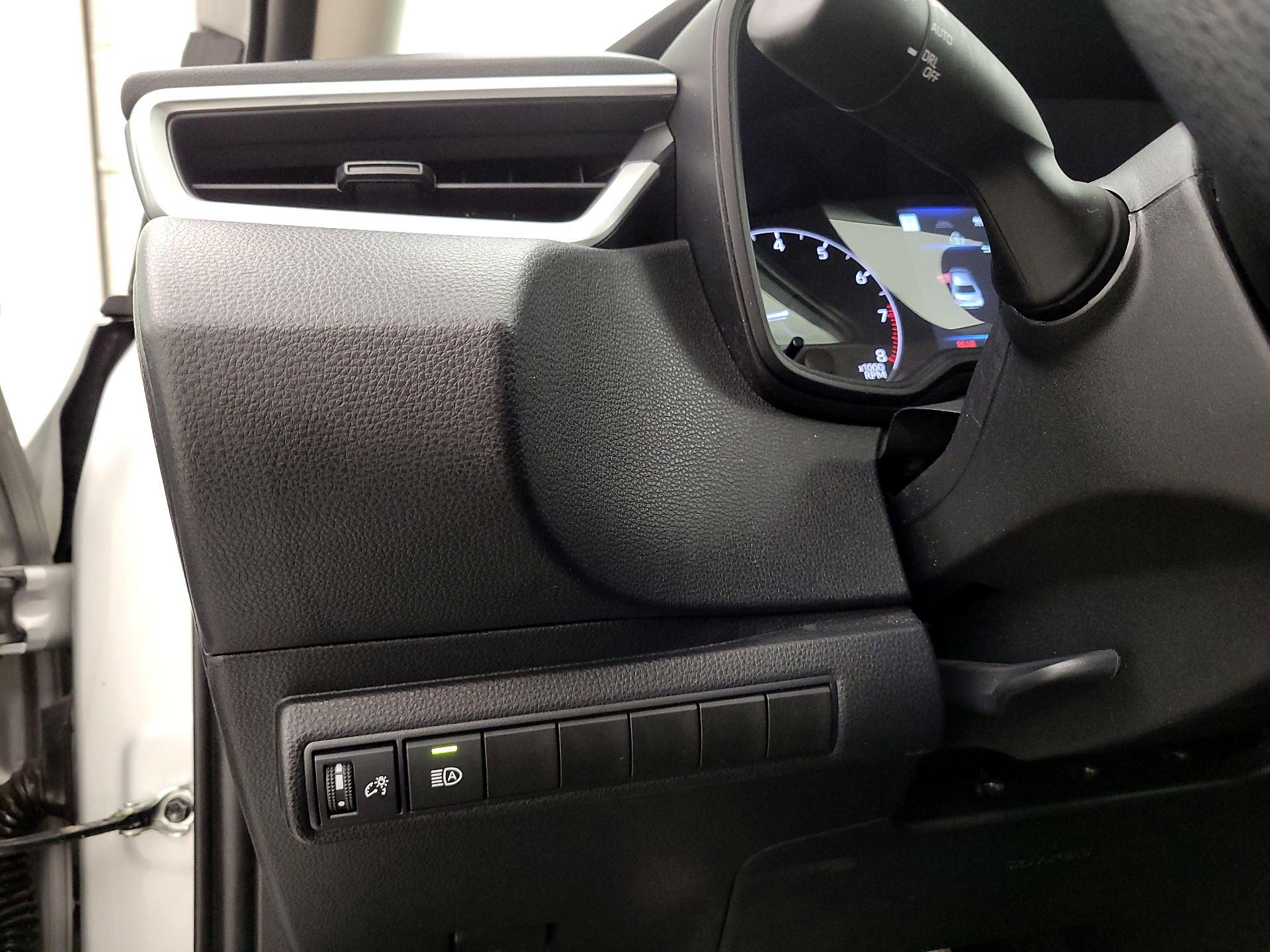 Thumbnail: 2025 Toyota Corolla - 13