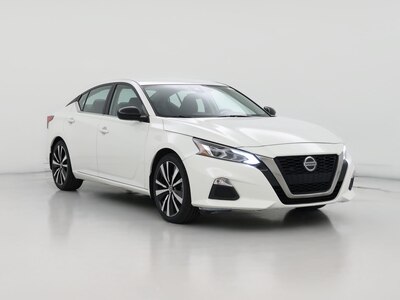 2022 Nissan Altima SR