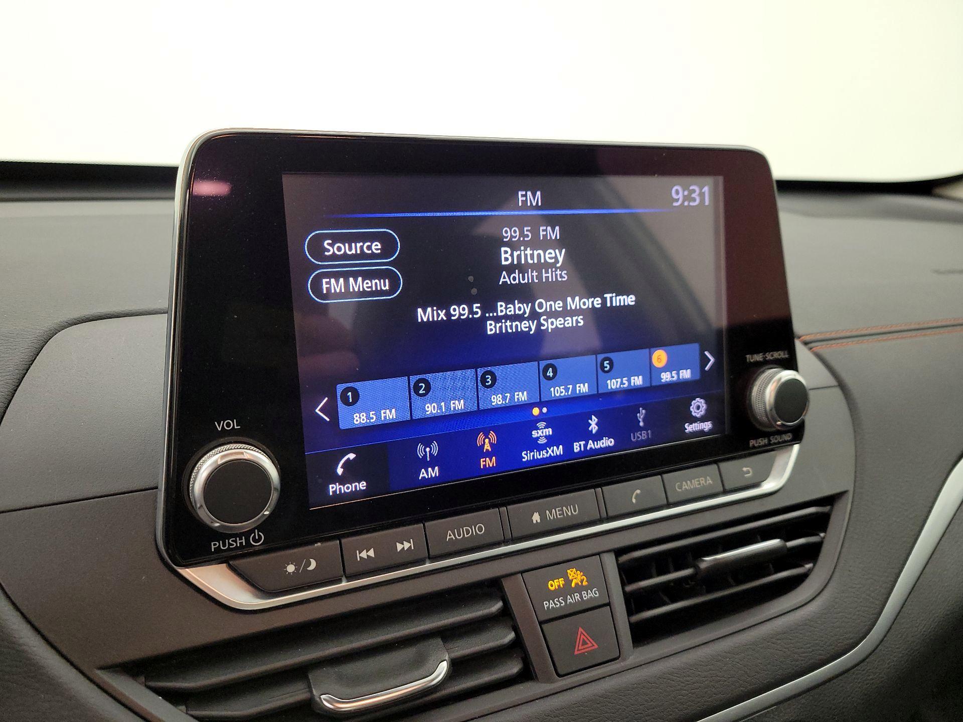 Thumbnail: 2022 Nissan Altima - 15