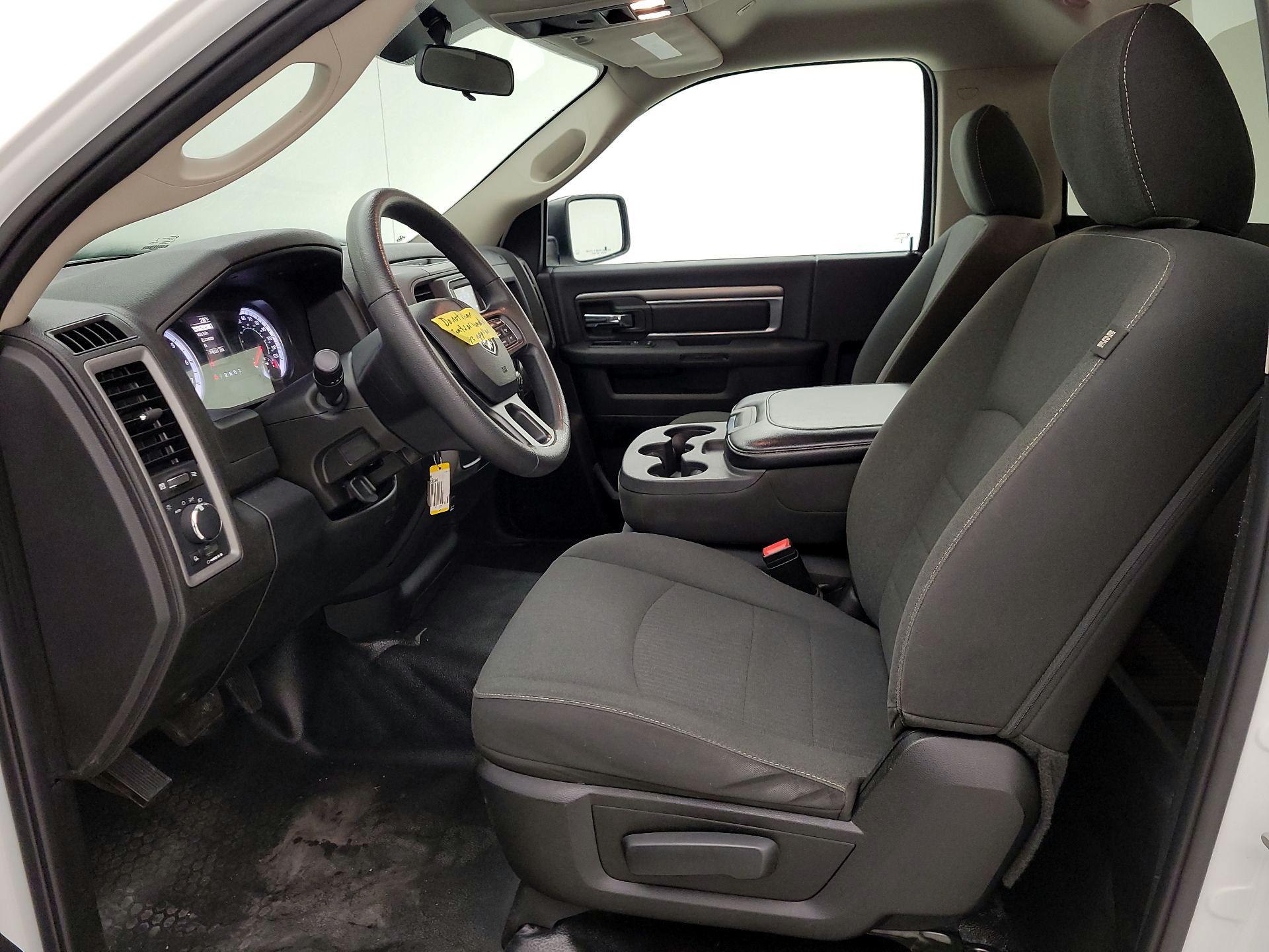 Thumbnail: 2023 RAM 1500 Classic - 11