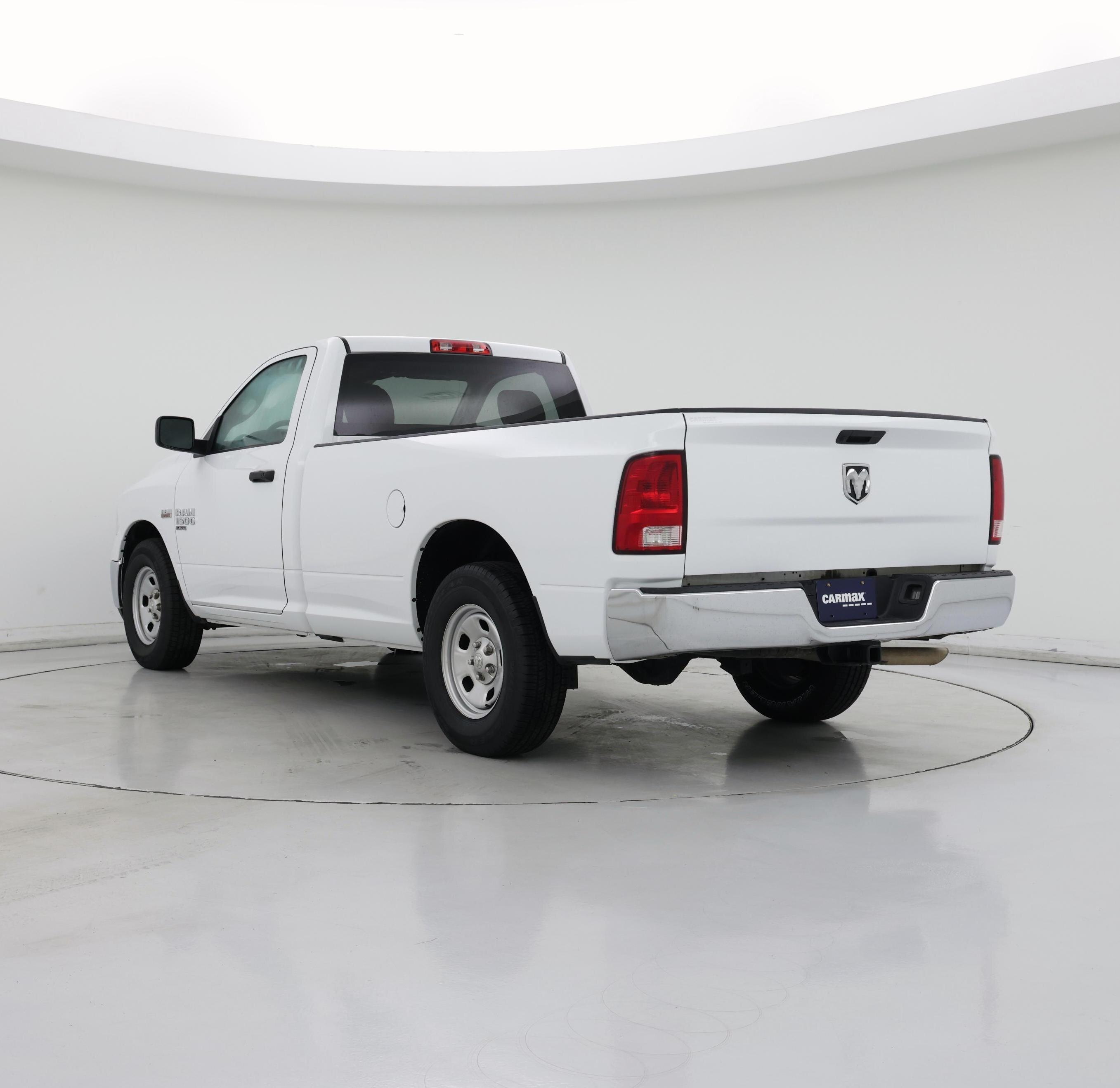 Thumbnail: 2023 RAM 1500 Classic - 2