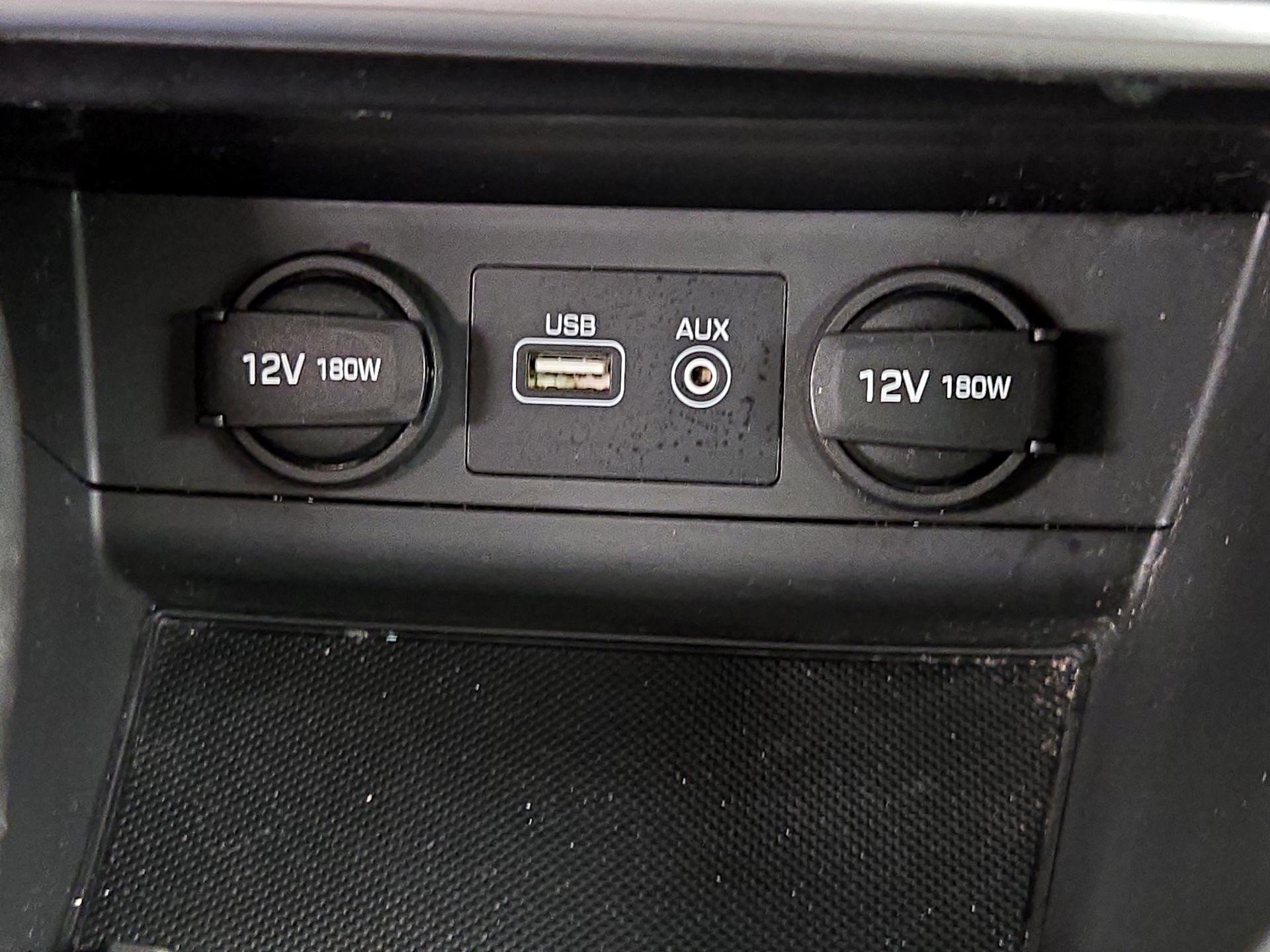 Thumbnail: 2015 Hyundai Sonata - 19