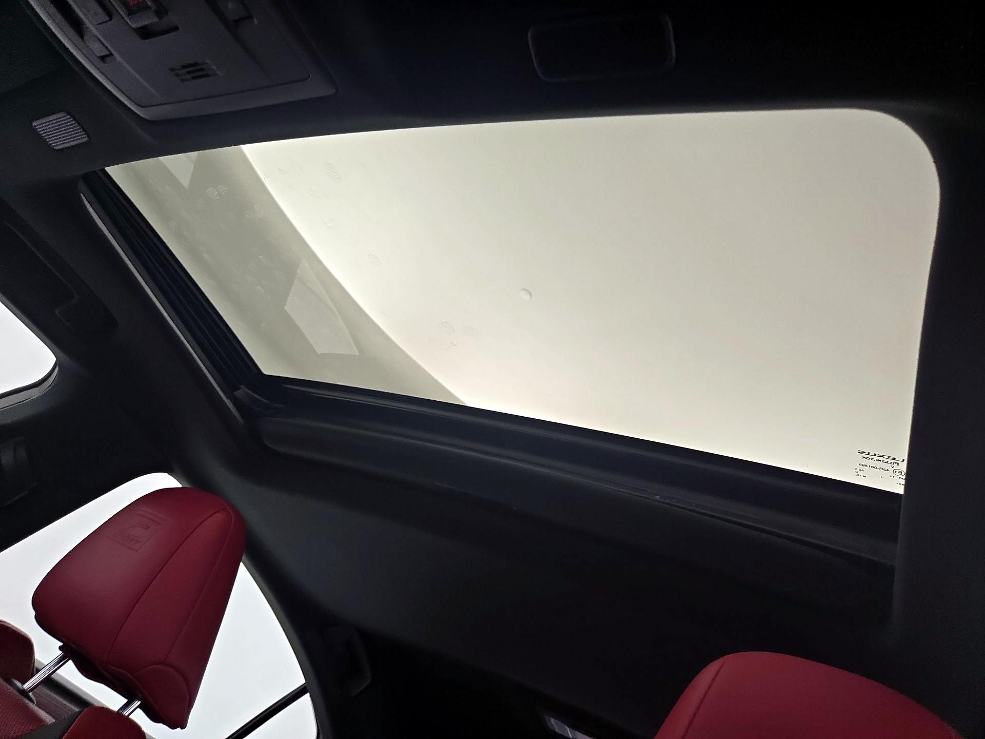 Thumbnail: 2019 Lexus ES - 19