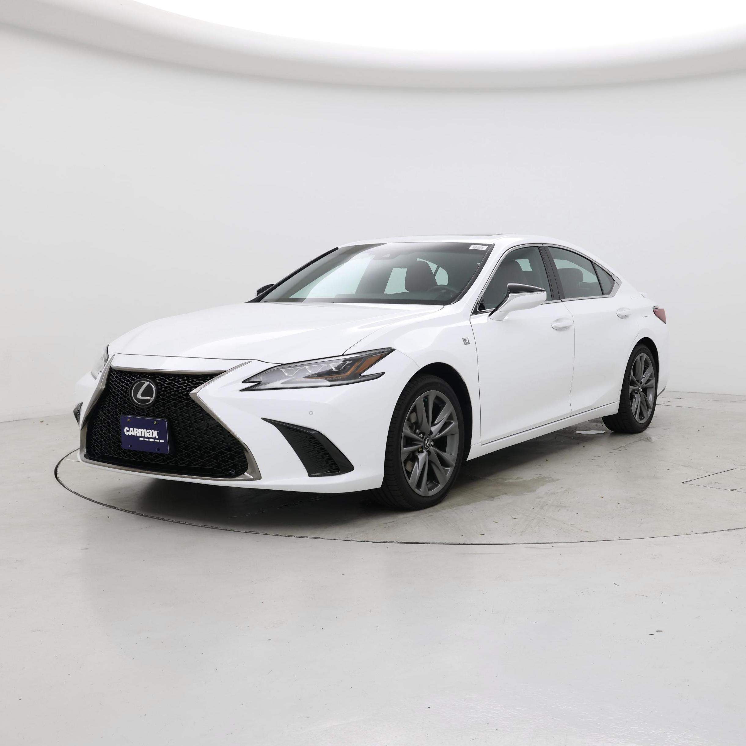 Thumbnail: 2019 Lexus ES - 4