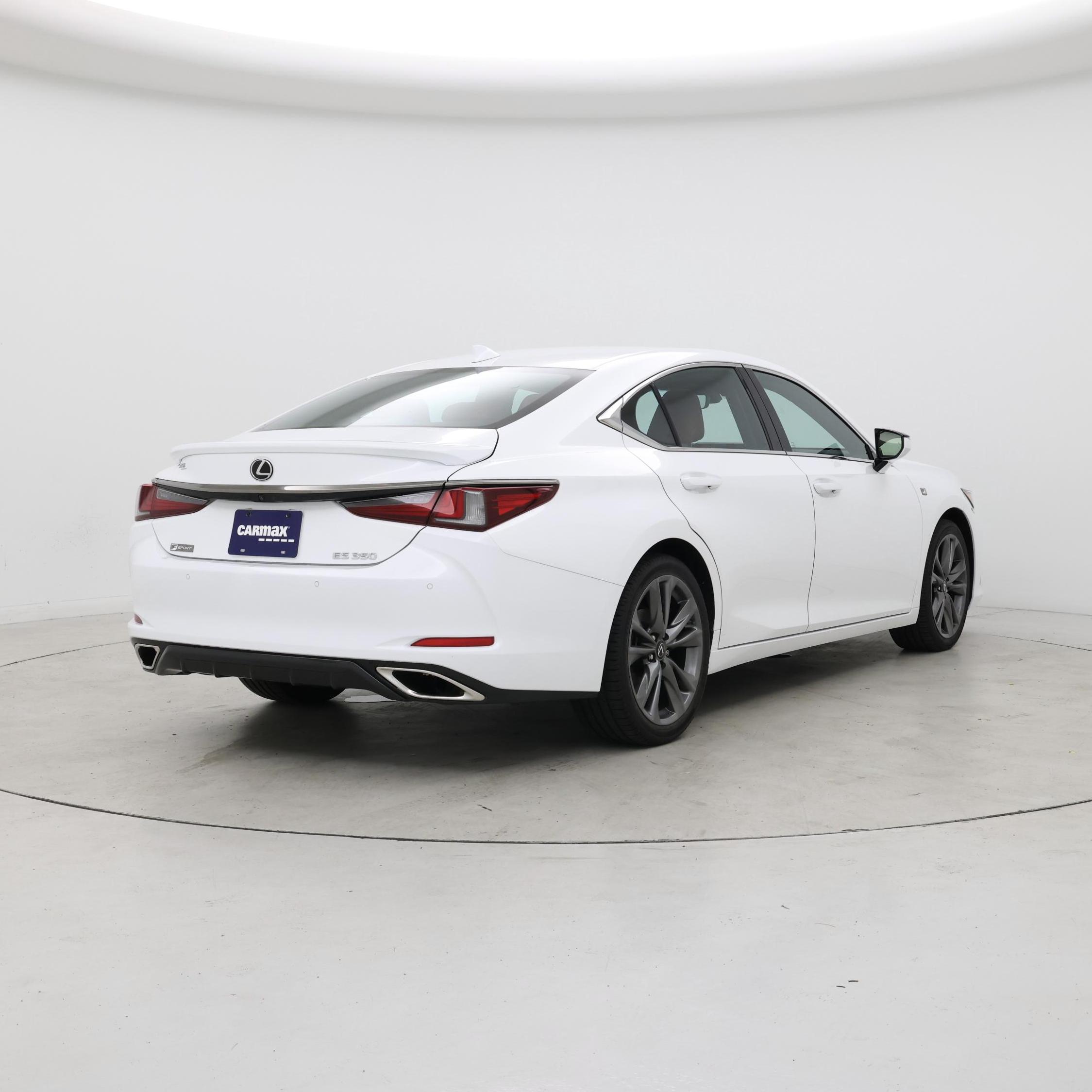 Thumbnail: 2019 Lexus ES - 8