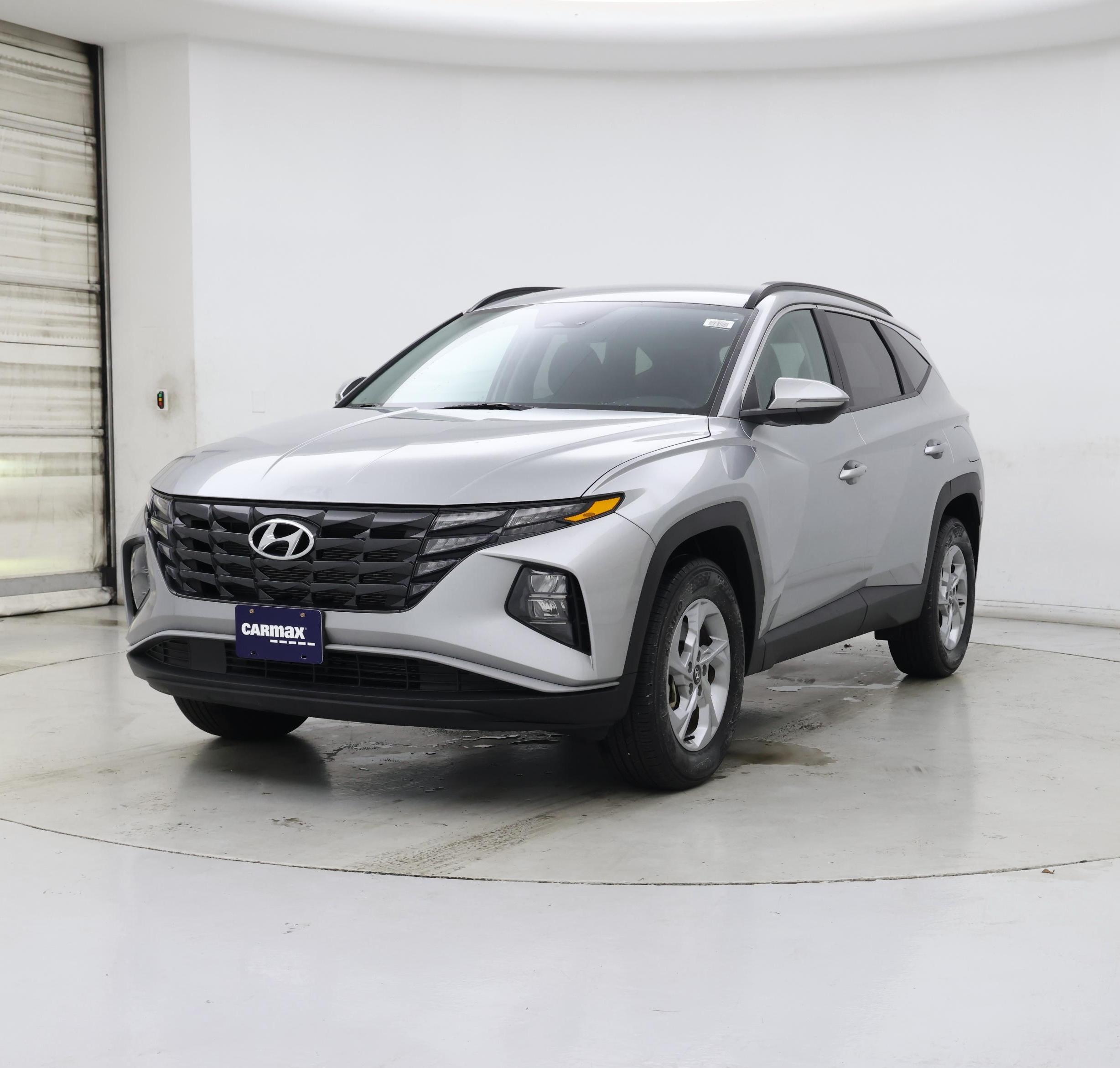 Thumbnail: 2022 Hyundai Tucson - 4