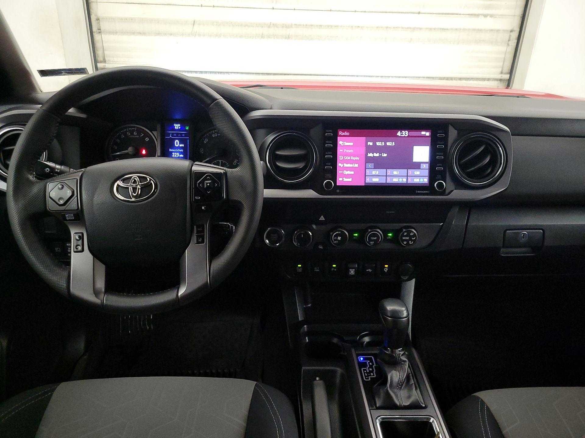 Thumbnail: 2020 Toyota Tacoma - 9