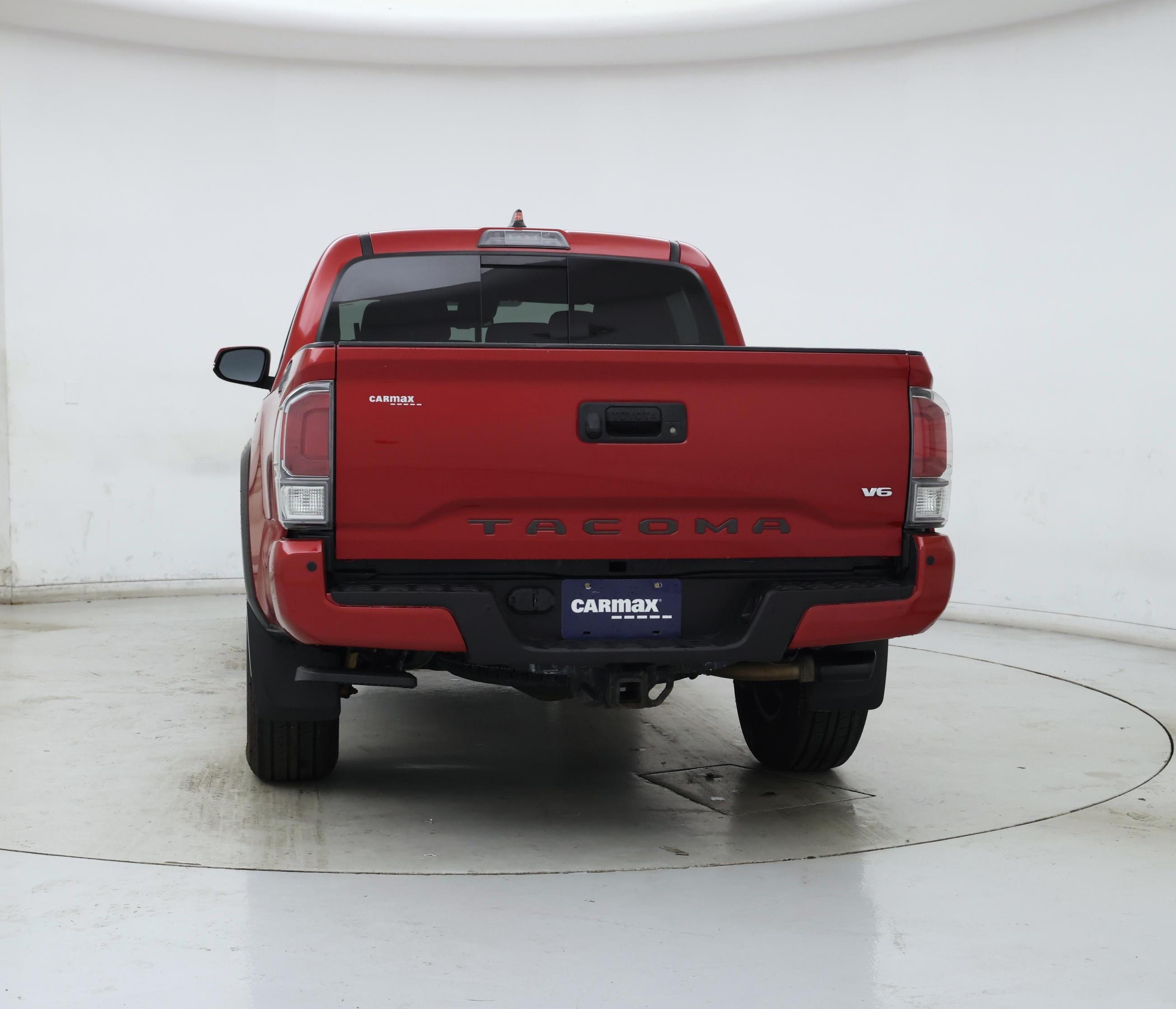 Thumbnail: 2020 Toyota Tacoma - 6