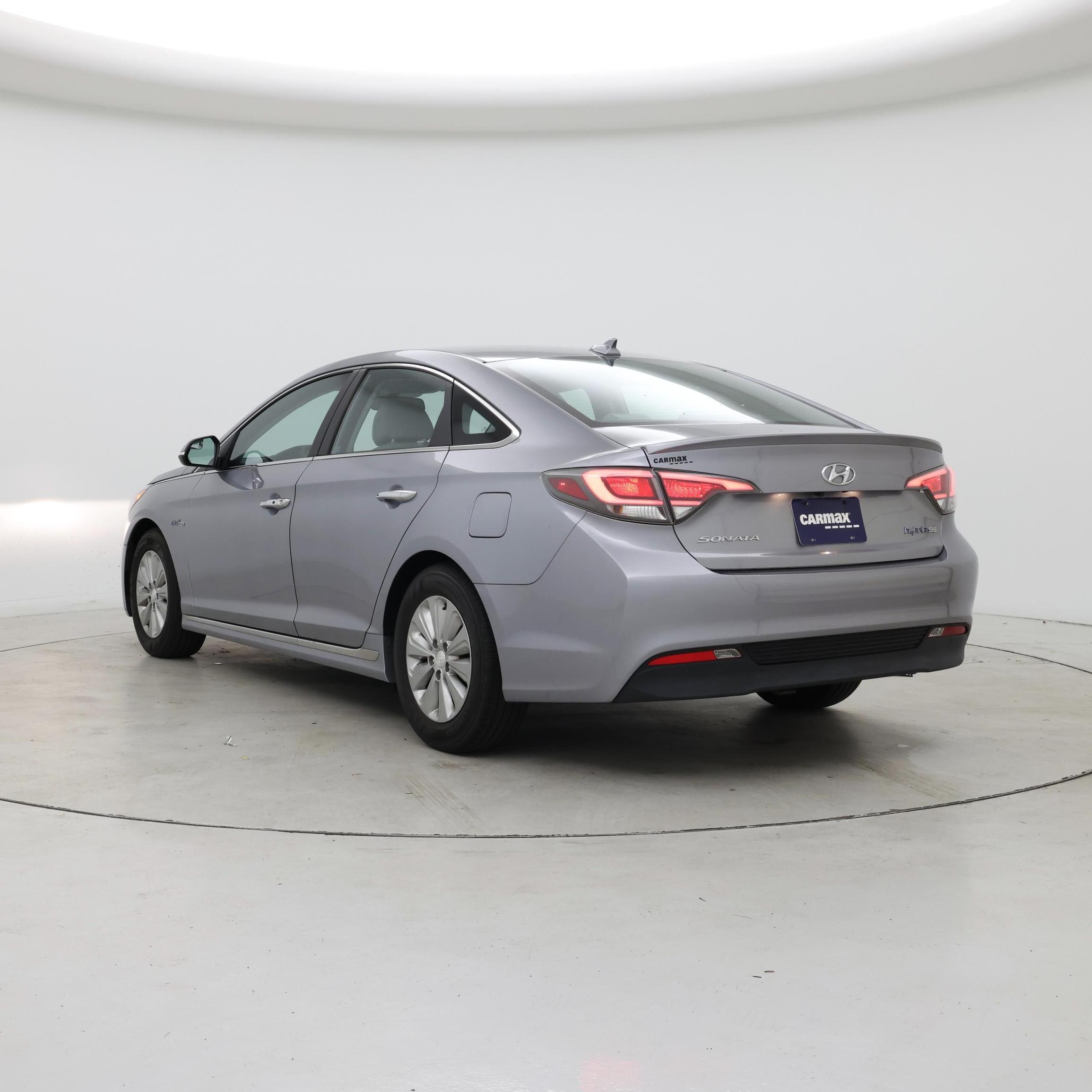 Thumbnail: 2016 Hyundai Sonata - 2