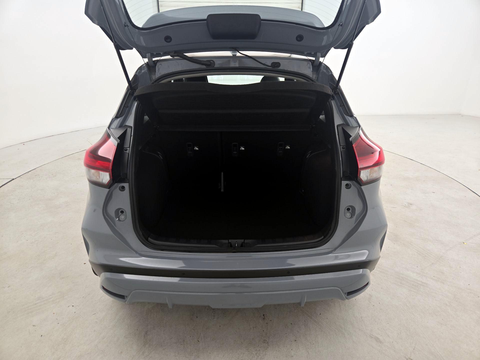 Thumbnail: 2024 Nissan Kicks - 20