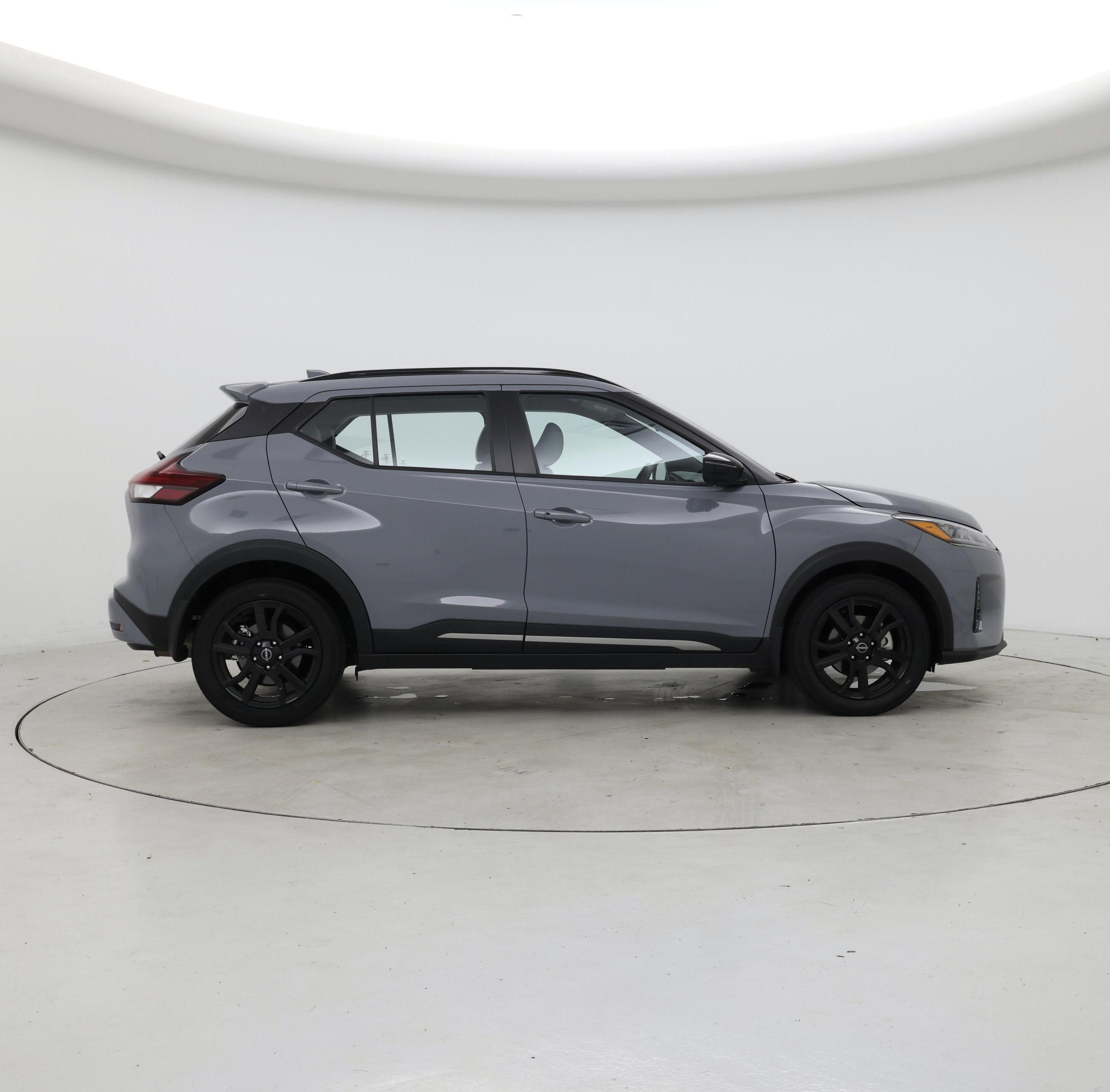 Thumbnail: 2024 Nissan Kicks - 7