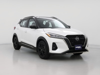 White 2024 Nissan Kicks SR
