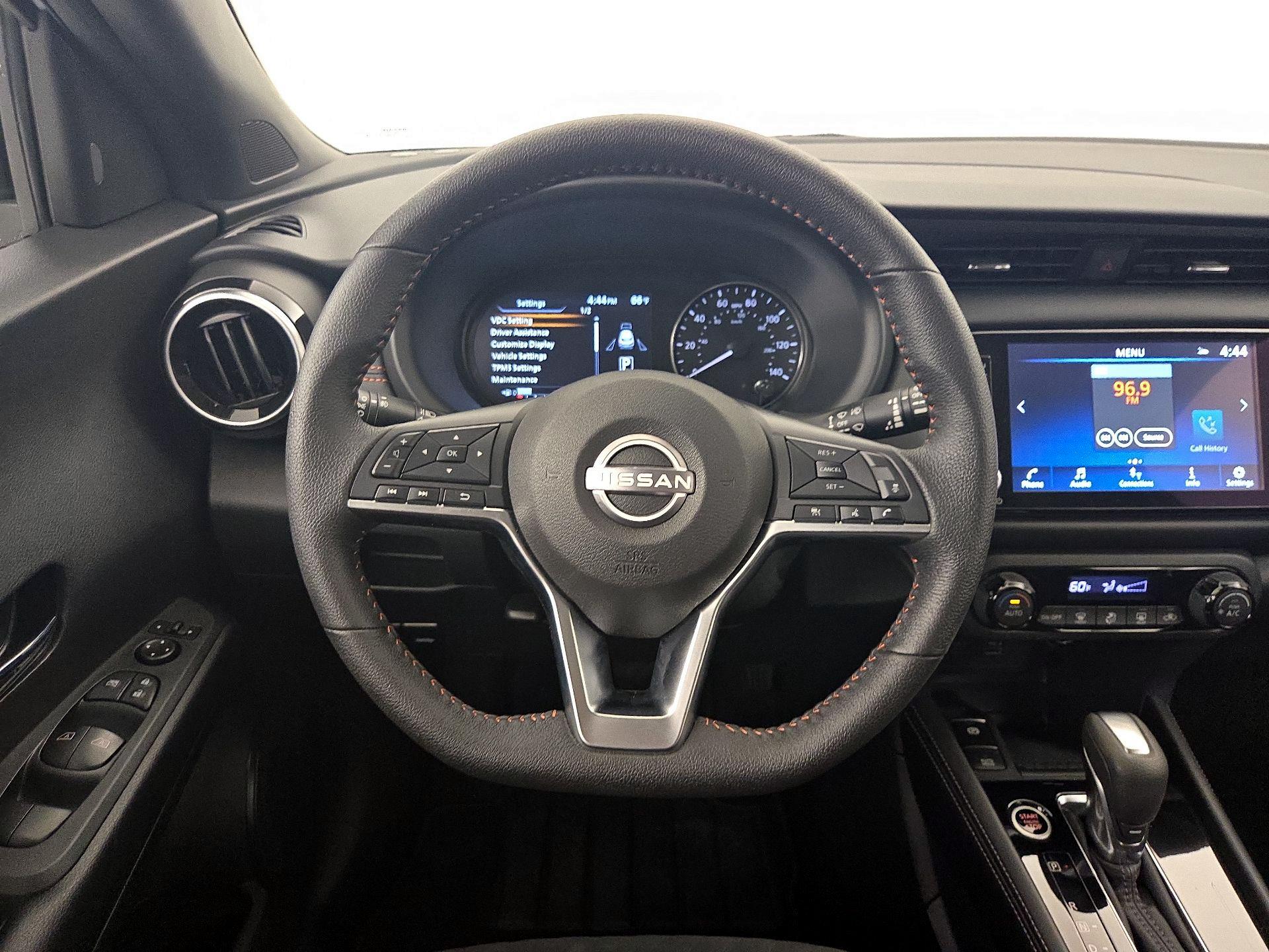 Thumbnail: 2024 Nissan Kicks - 10