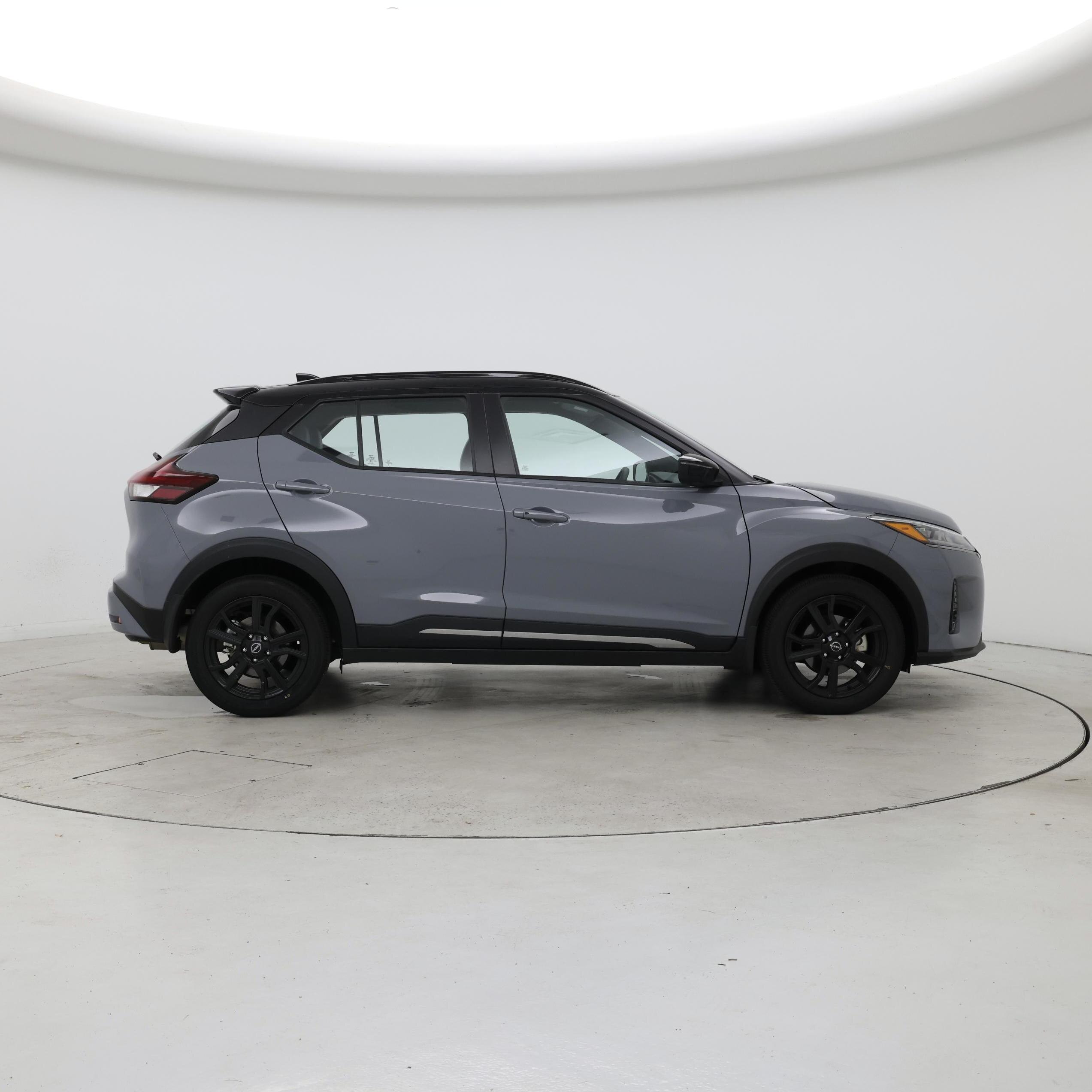 Thumbnail: 2024 Nissan Kicks - 7