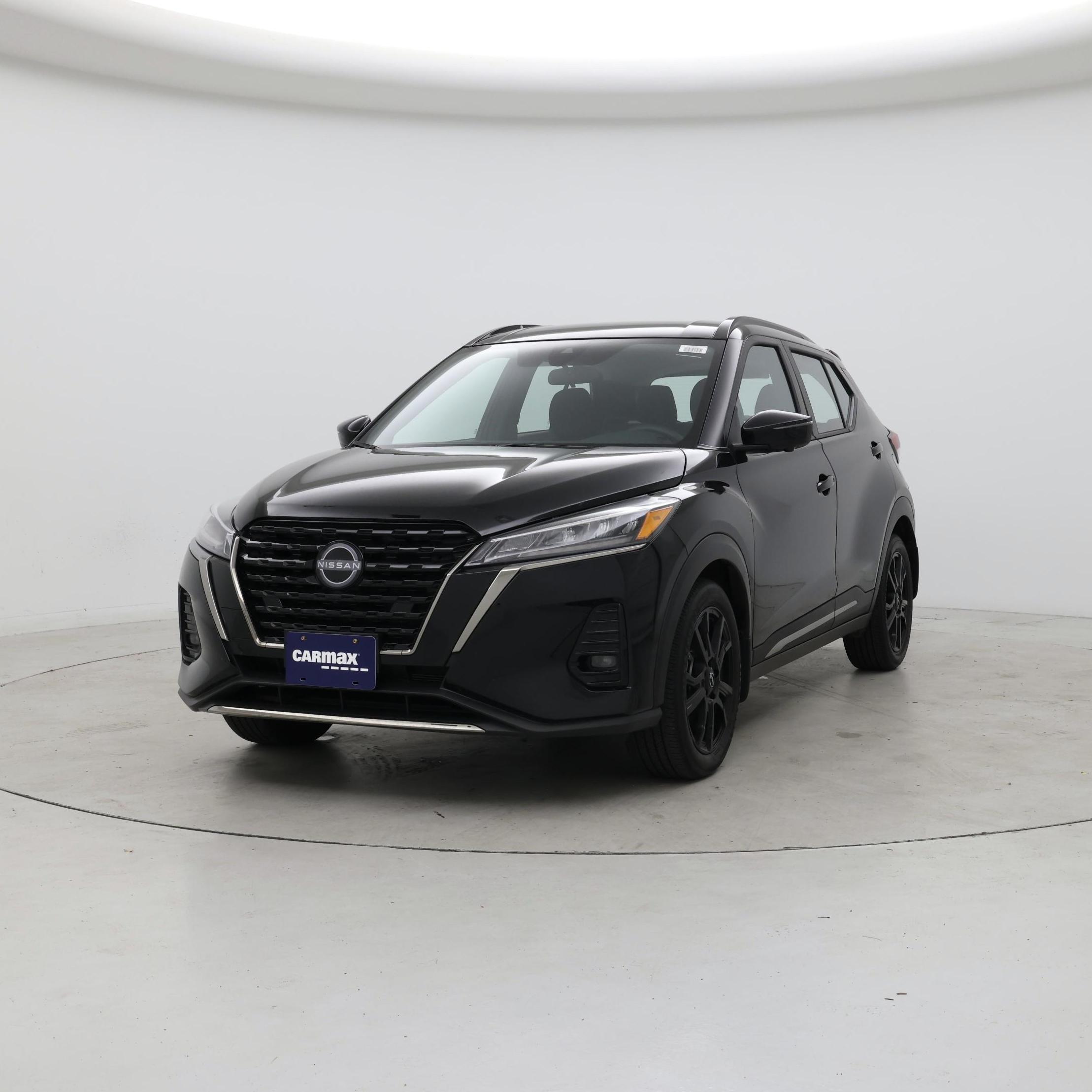 Thumbnail: 2024 Nissan Kicks - 4