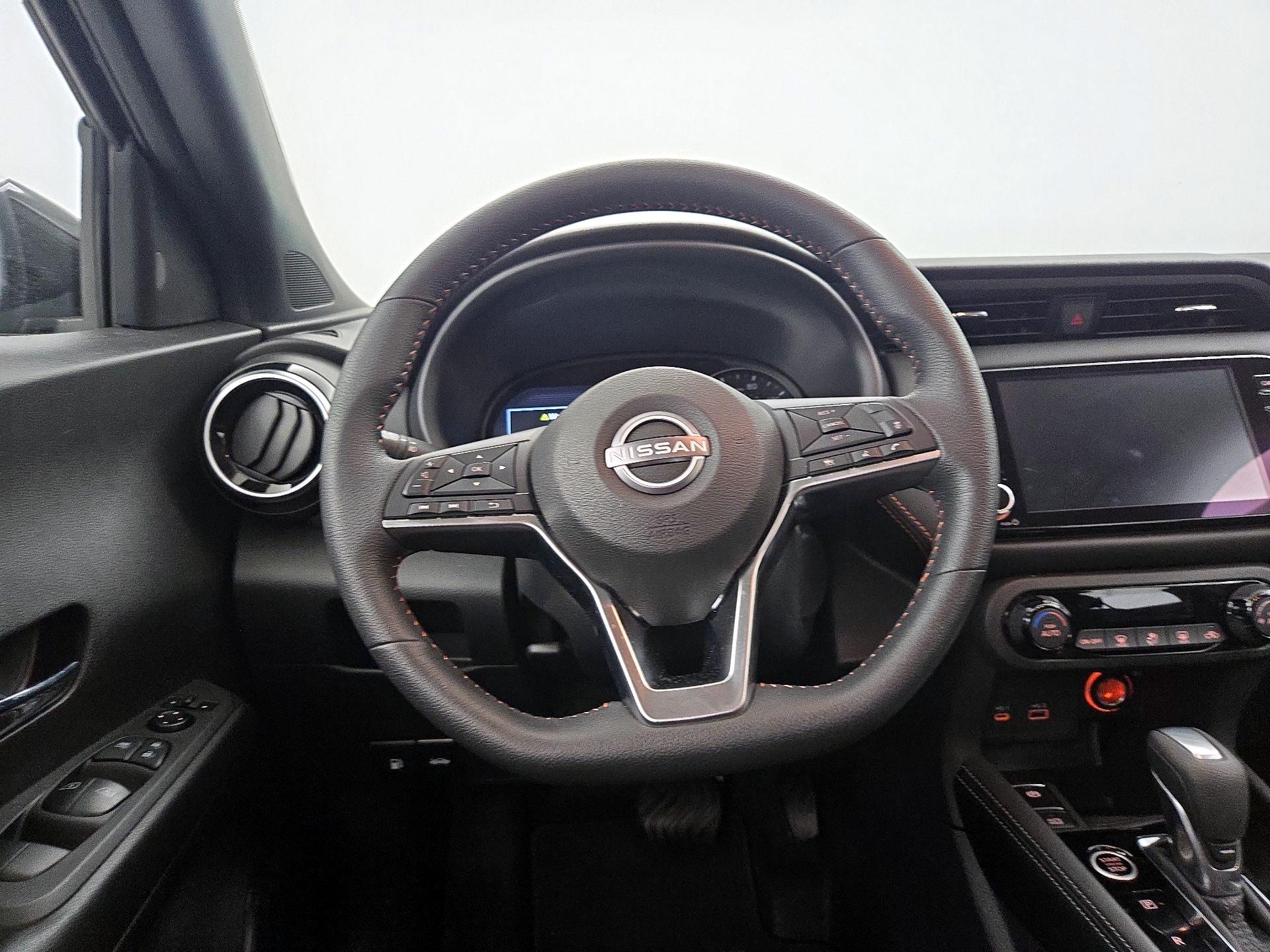 Thumbnail: 2024 Nissan Kicks - 10