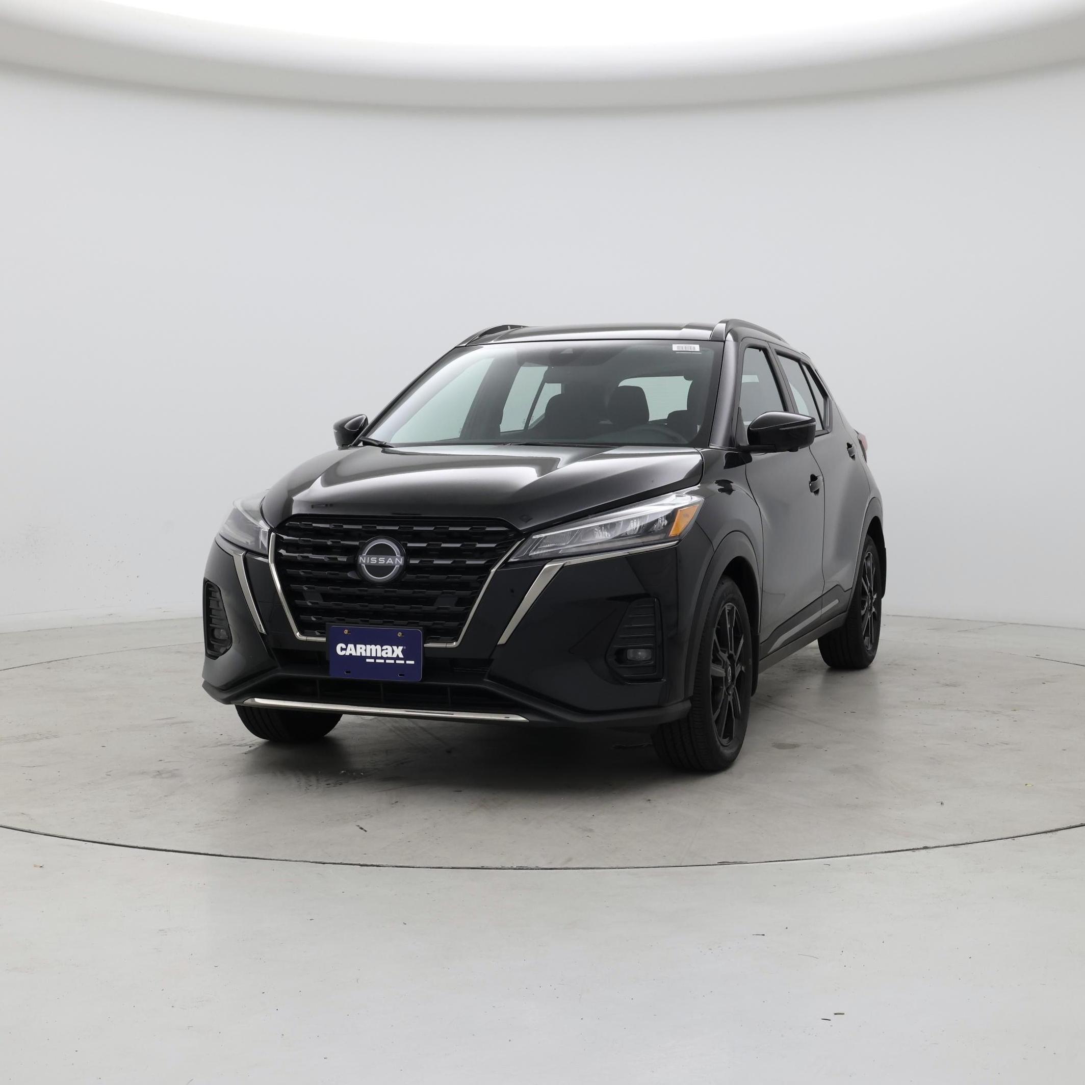 Thumbnail: 2024 Nissan Kicks - 4