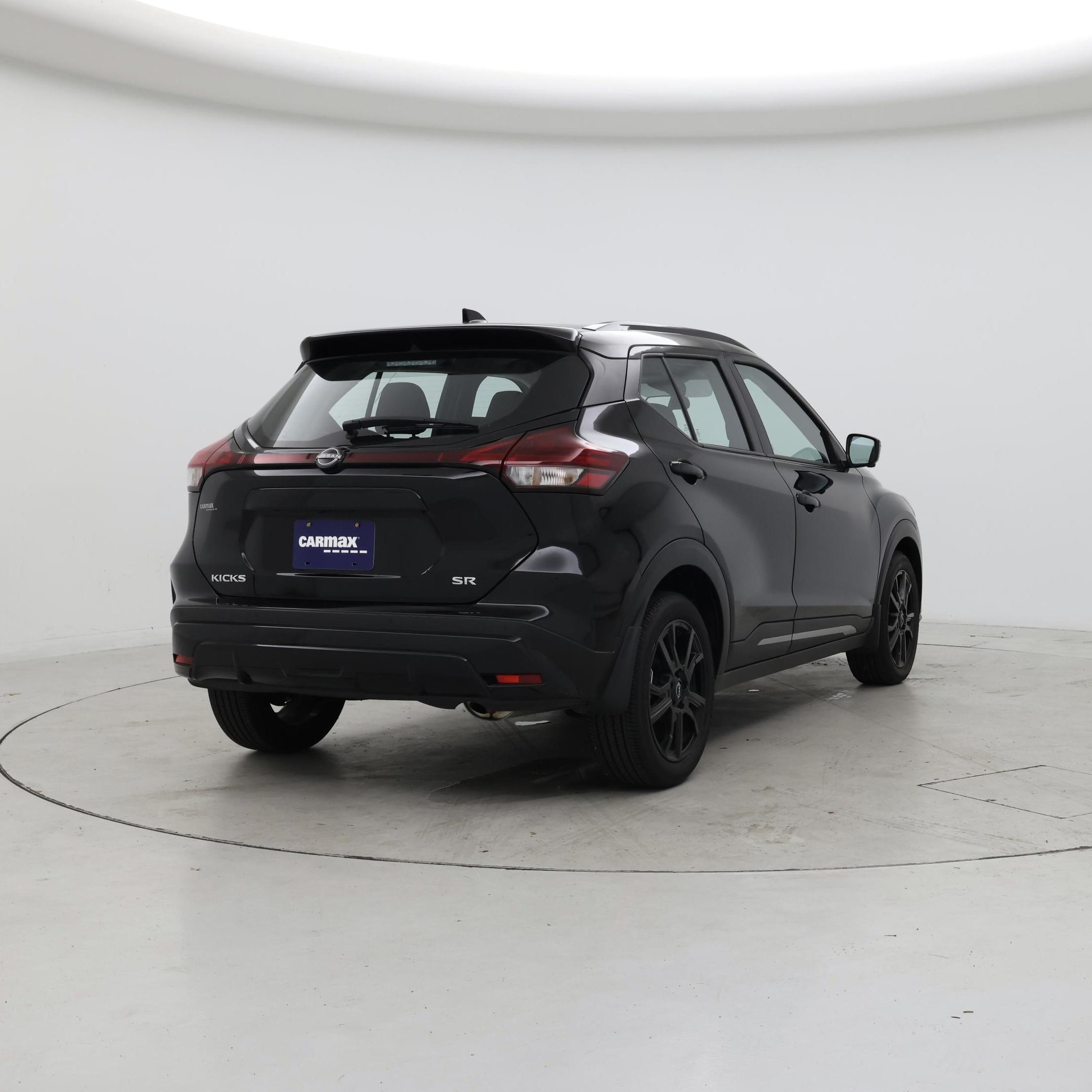Thumbnail: 2024 Nissan Kicks - 8