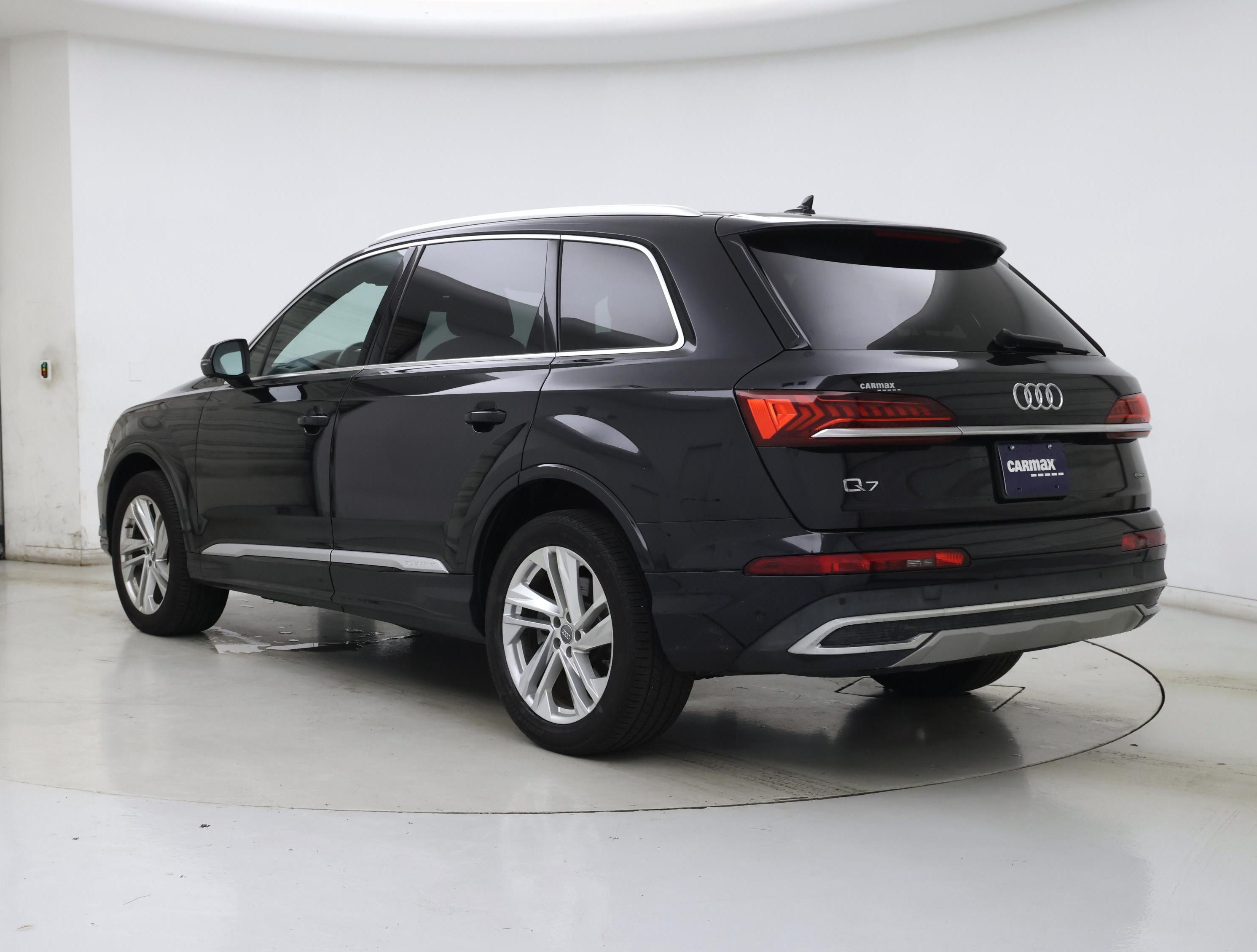 Thumbnail: 2020 Audi Q7 - 2