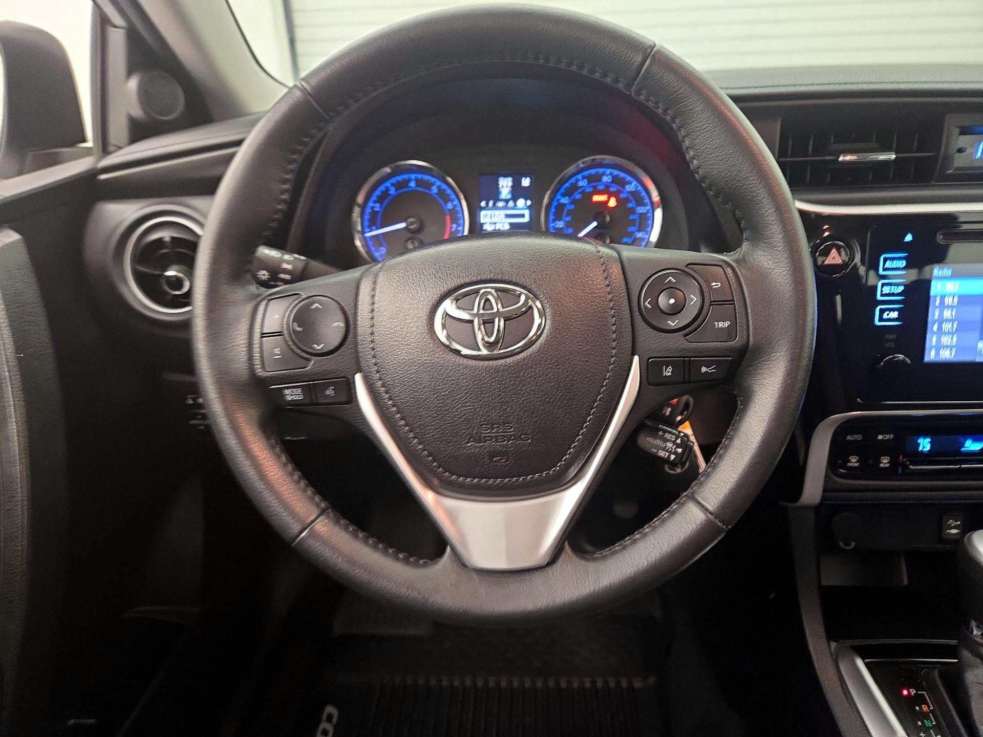 Thumbnail: 2019 Toyota Corolla - 10