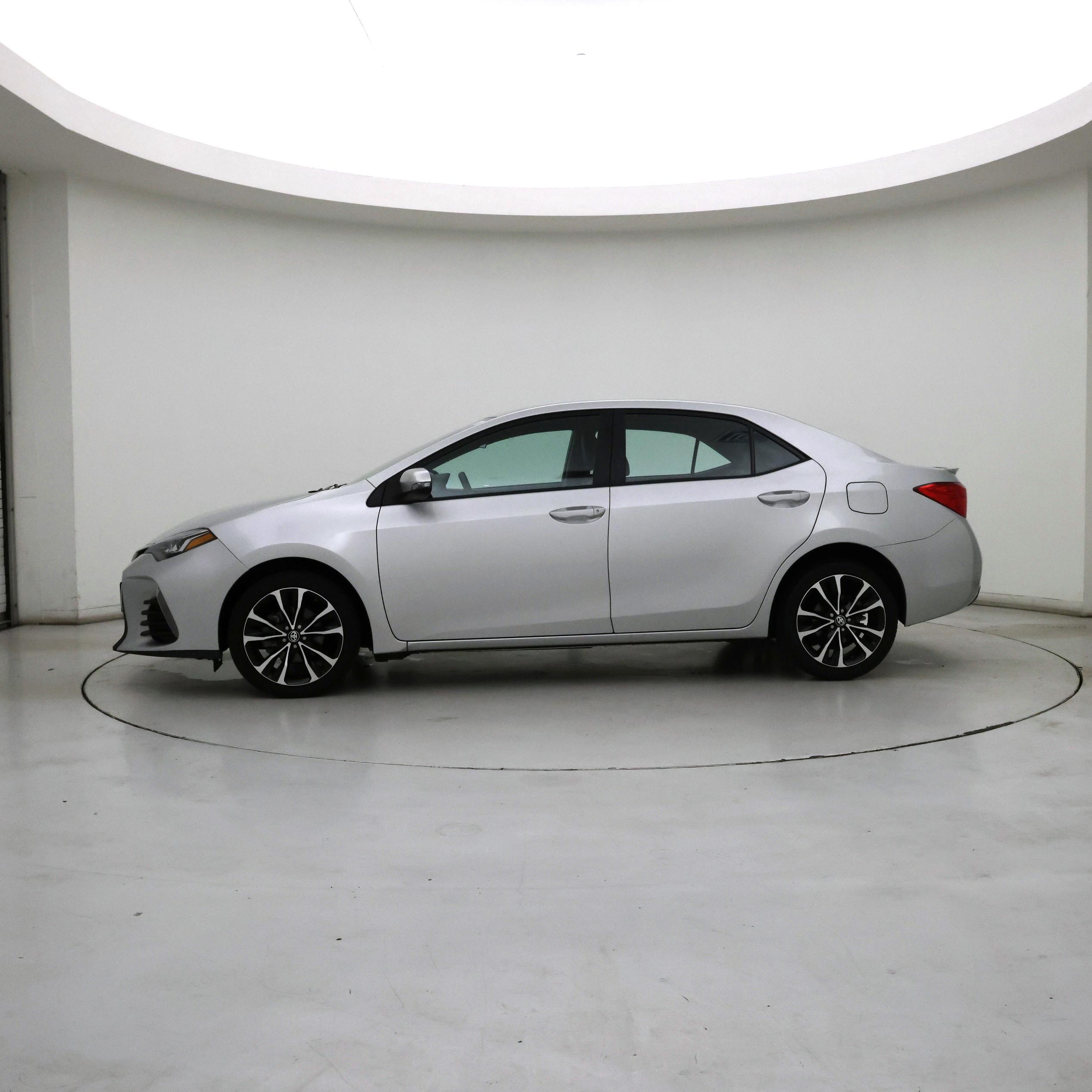 Thumbnail: 2019 Toyota Corolla - 3