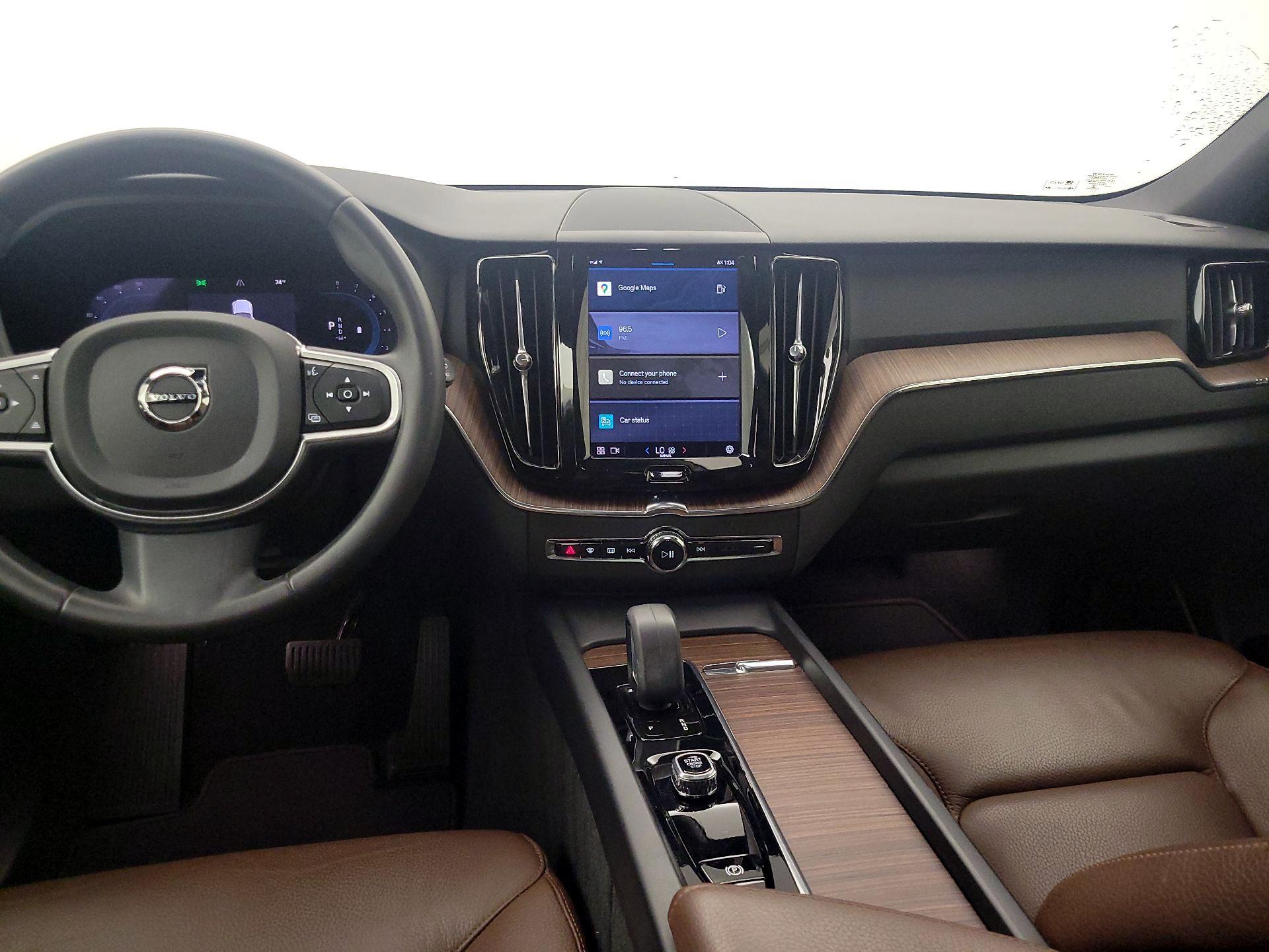 Thumbnail: 2022 Volvo XC60 - 9