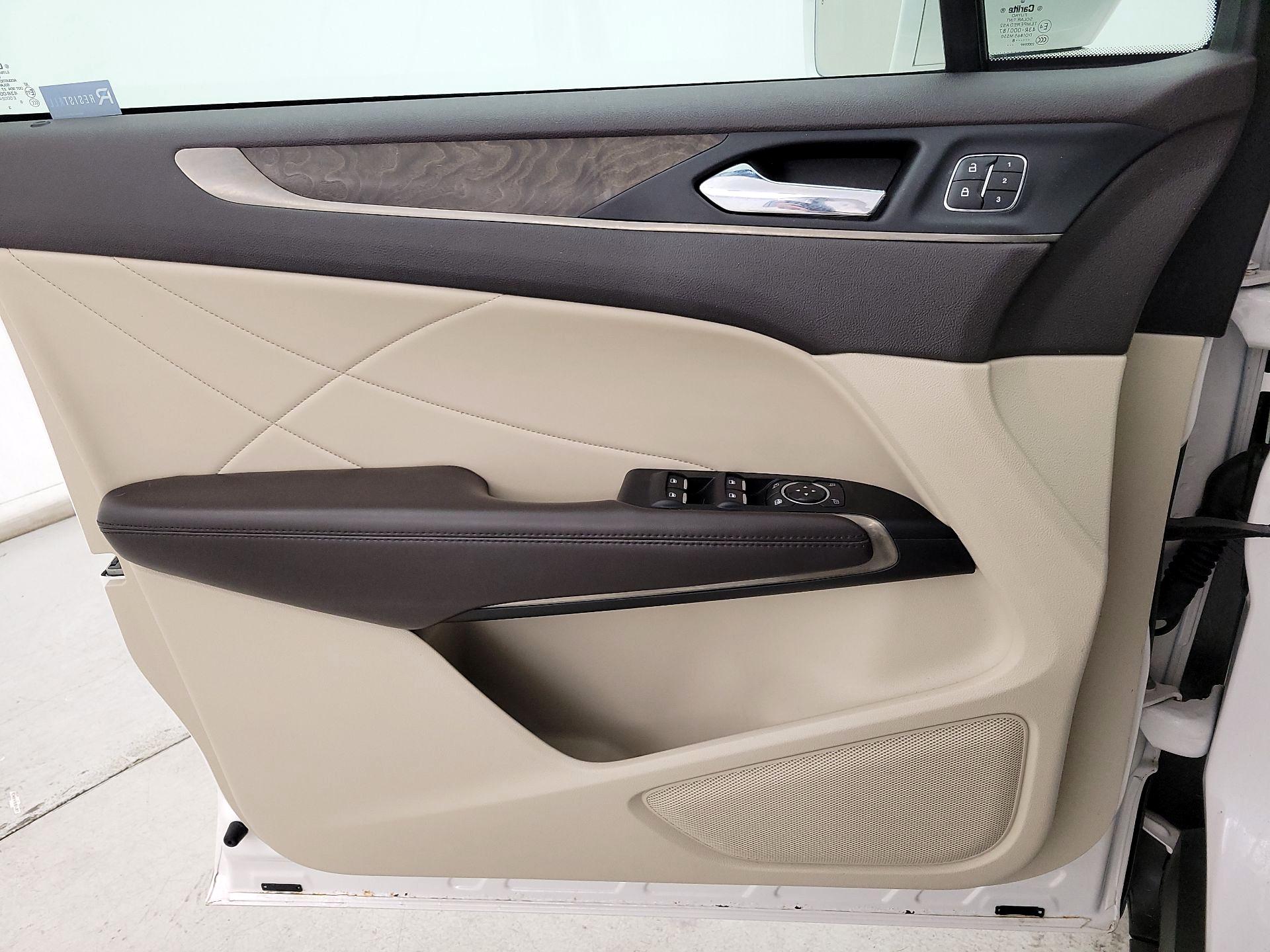 Thumbnail: 2019 Lincoln MKC - 12