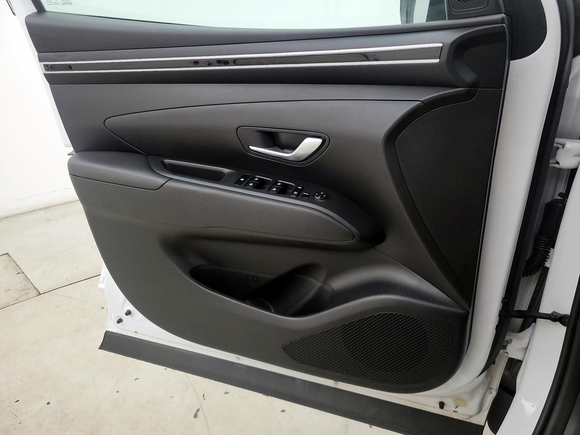 Thumbnail: 2022 Hyundai Tucson - 12