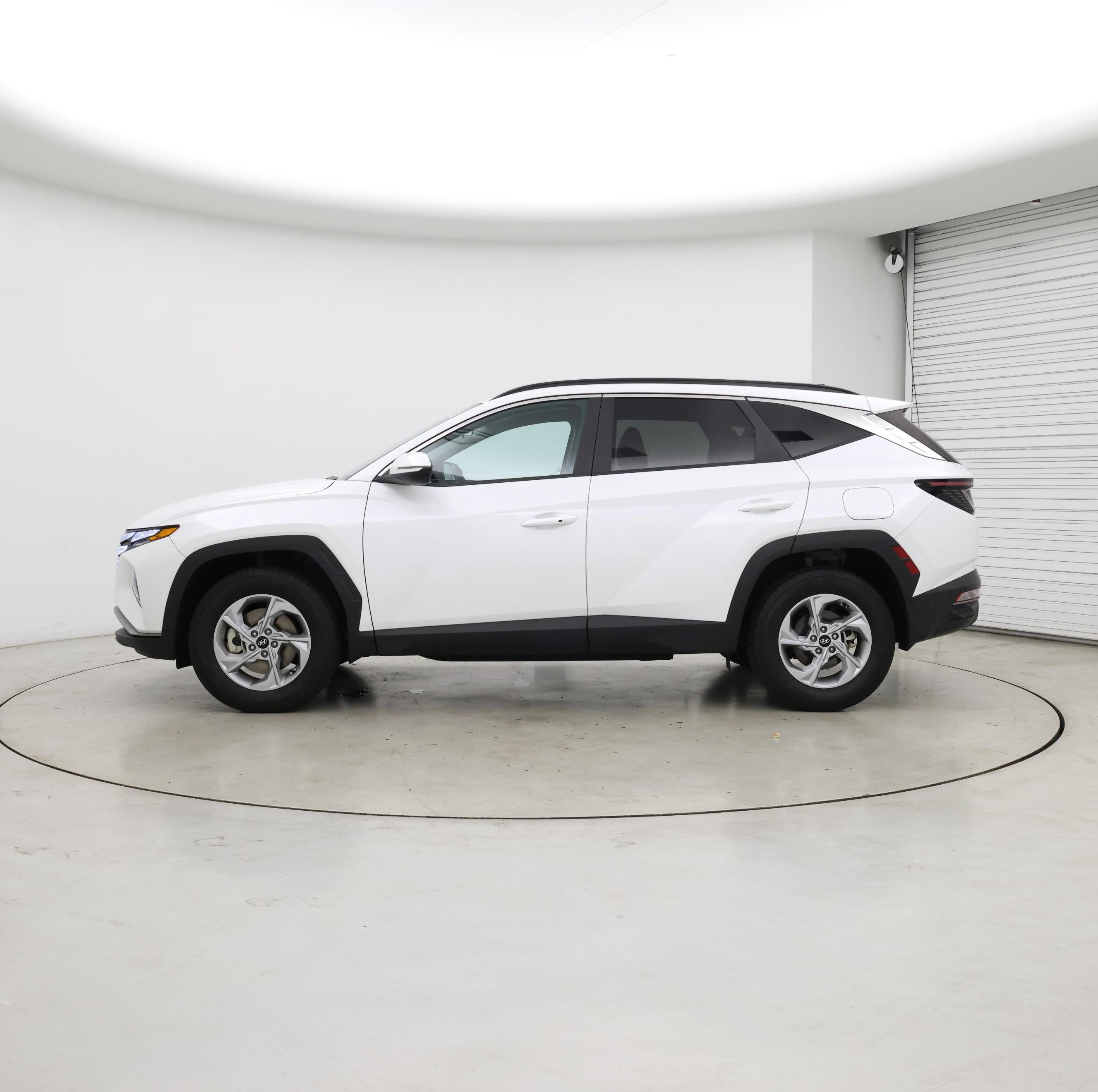Thumbnail: 2022 Hyundai Tucson - 3