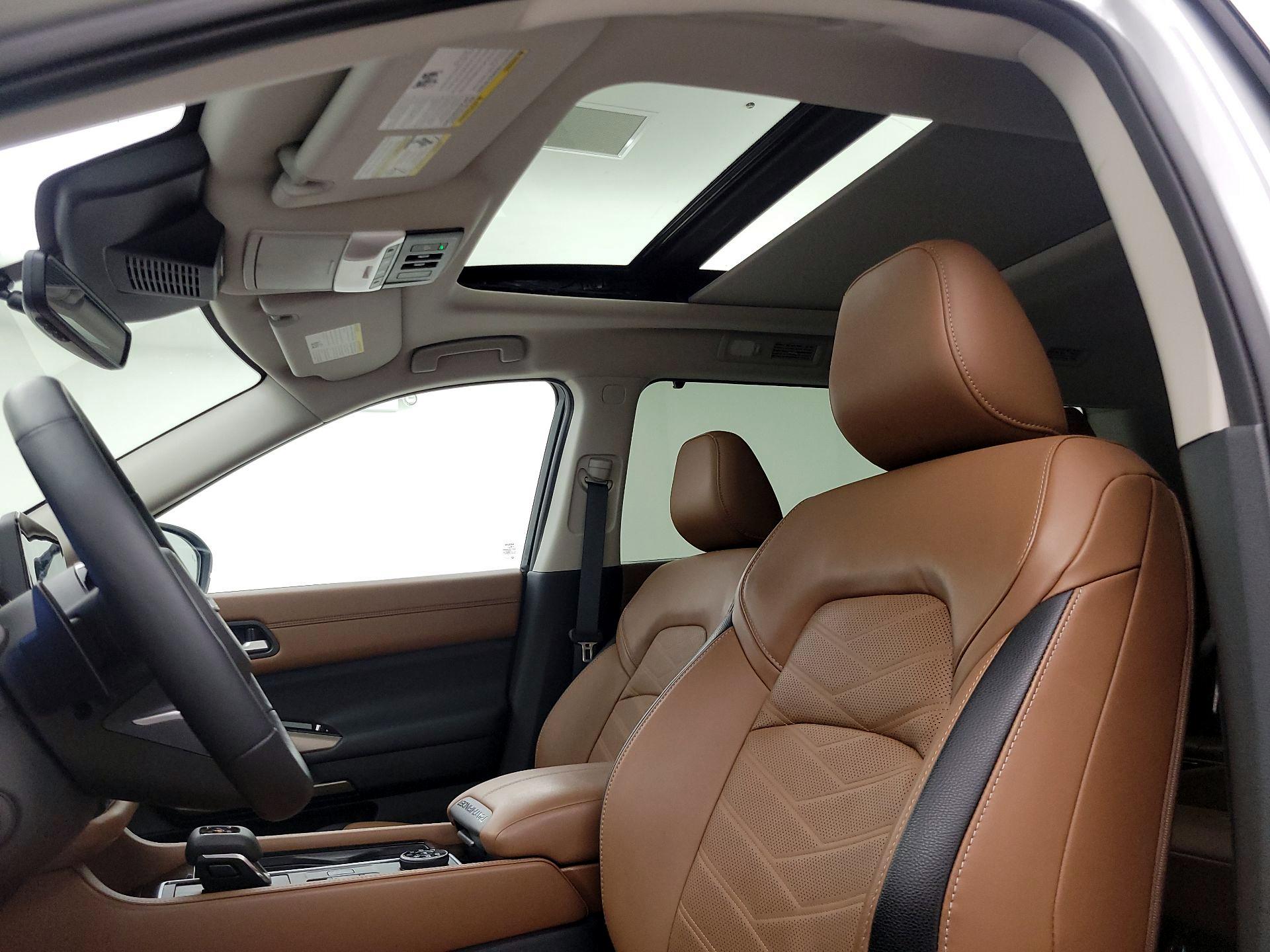 Thumbnail: 2024 Nissan Pathfinder - 20