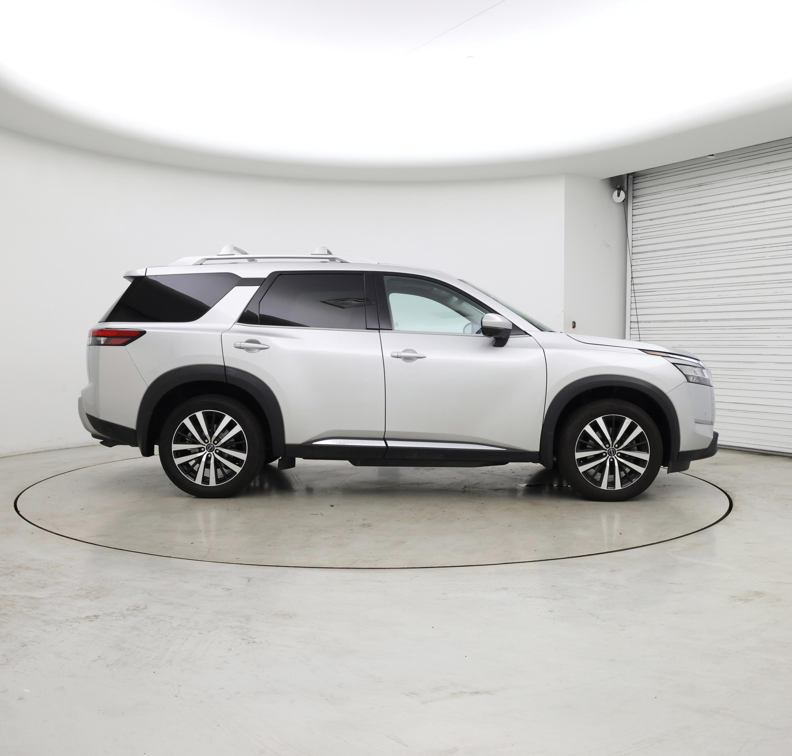 Thumbnail: 2024 Nissan Pathfinder - 7