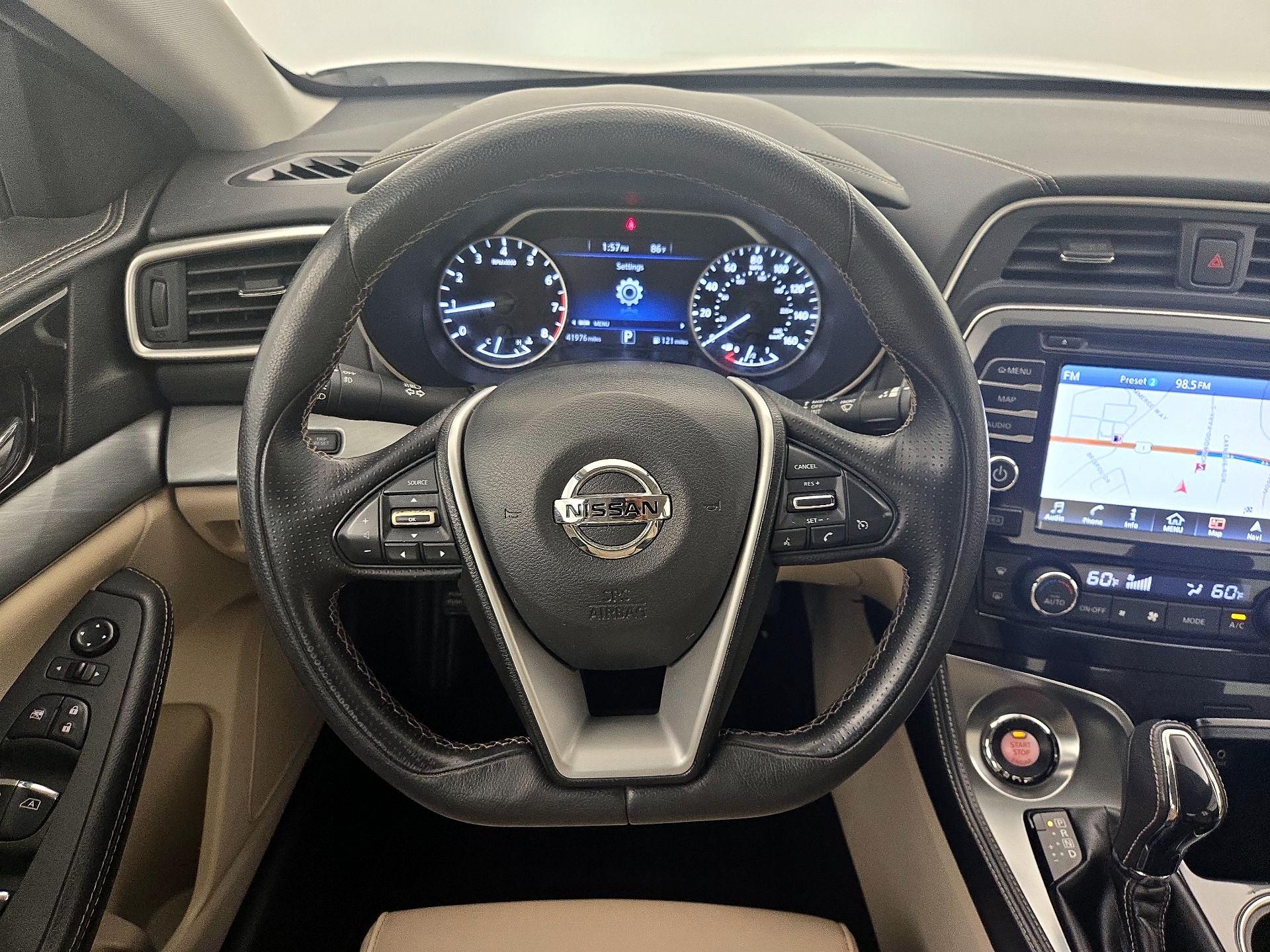 Thumbnail: 2016 Nissan Maxima - 10