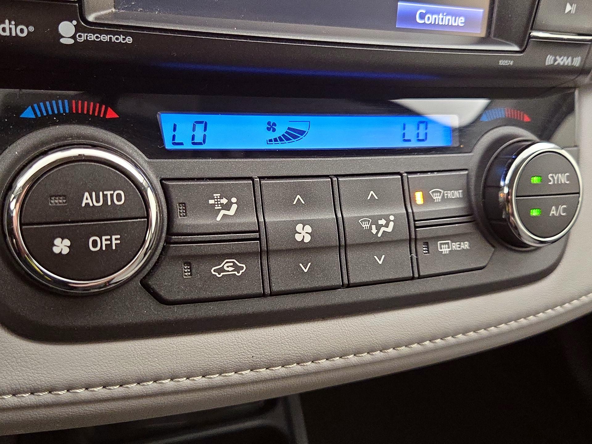 Thumbnail: 2016 Toyota RAV4 - 16