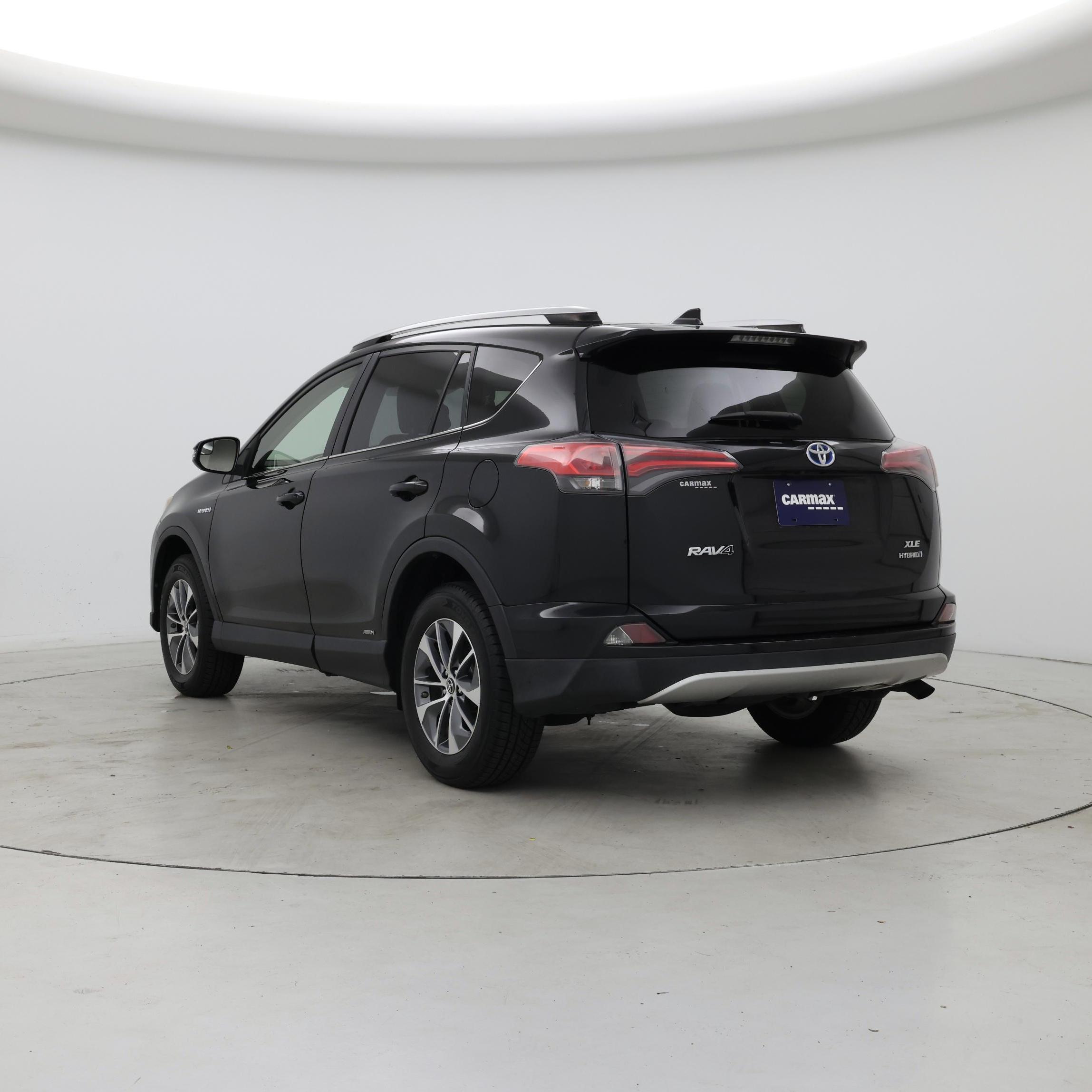 Thumbnail: 2016 Toyota RAV4 - 2