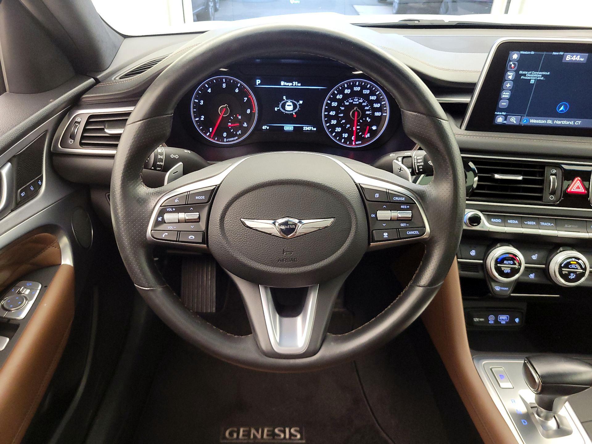 Thumbnail: 2021 Genesis G70 - 10