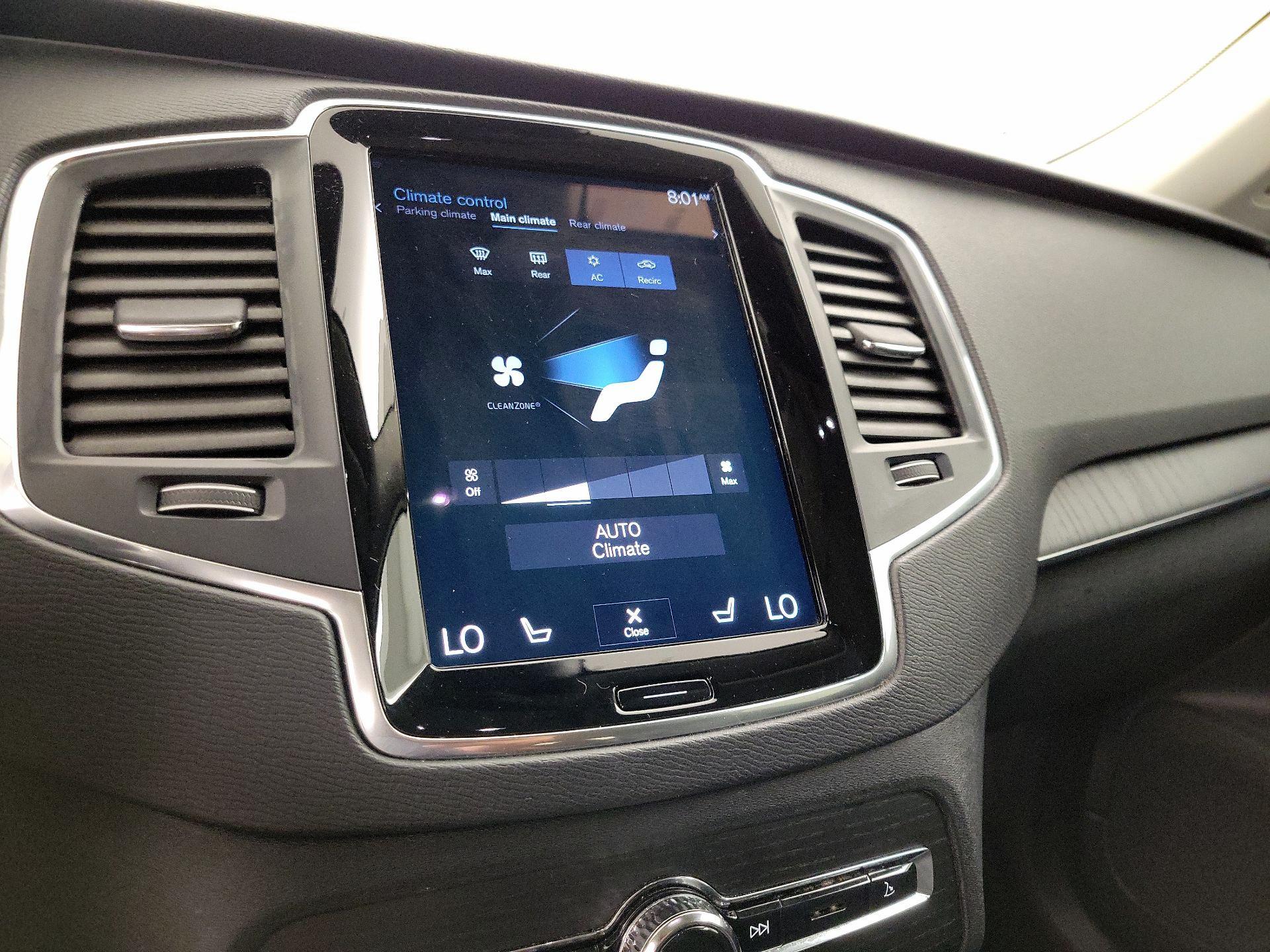 Thumbnail: 2020 Volvo XC90 - 17