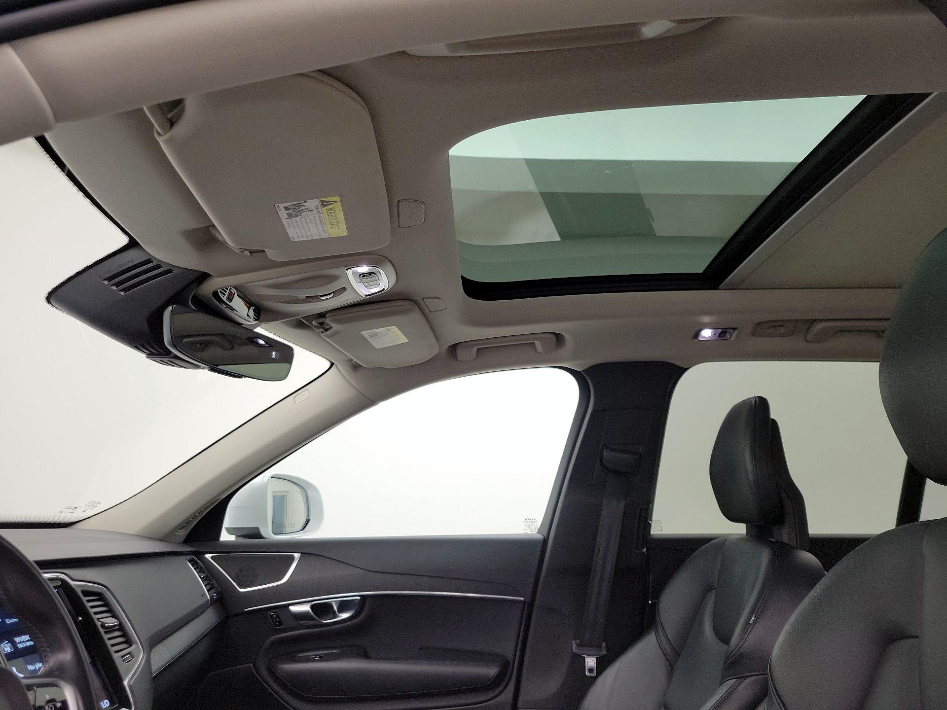 Thumbnail: 2020 Volvo XC90 - 20
