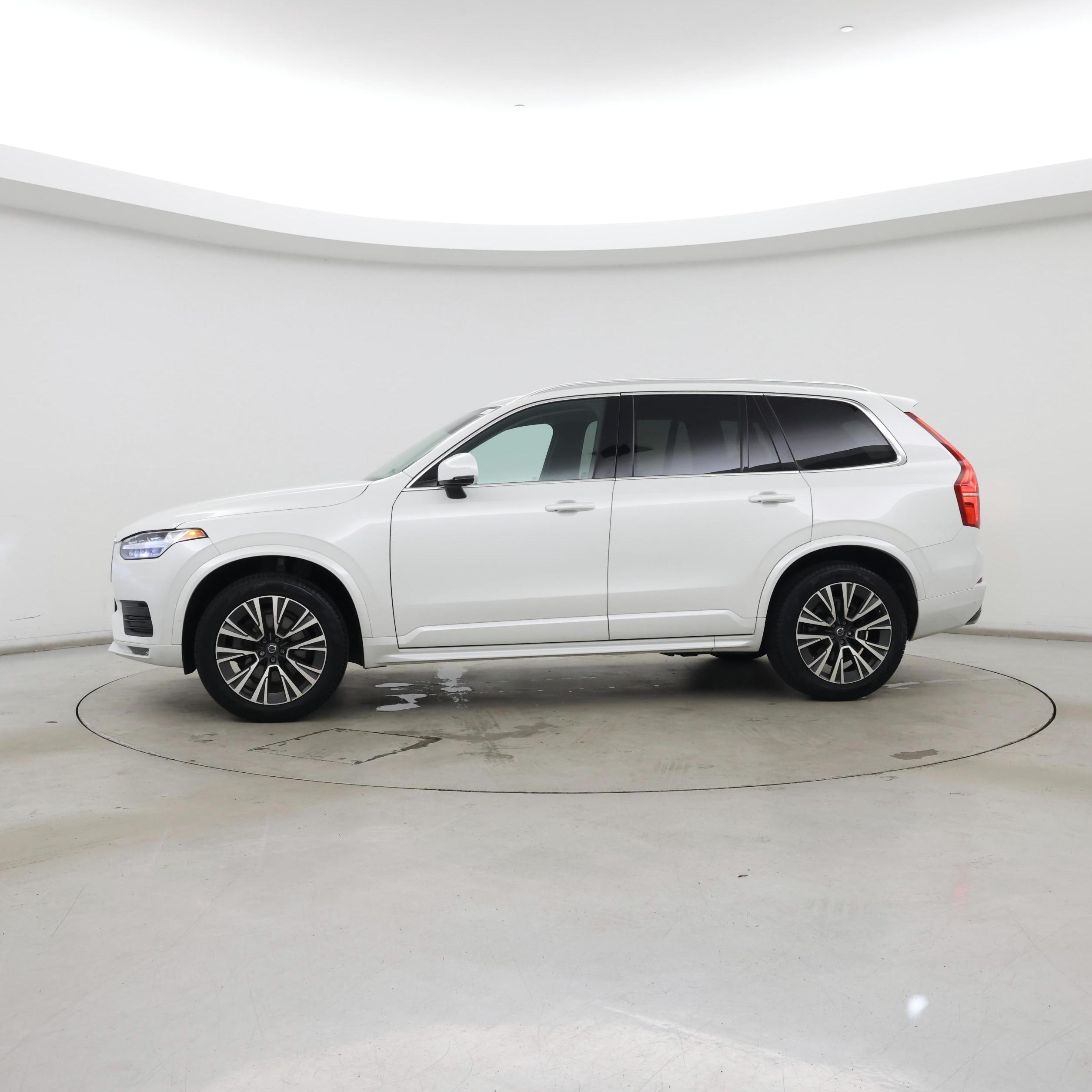 Thumbnail: 2020 Volvo XC90 - 3