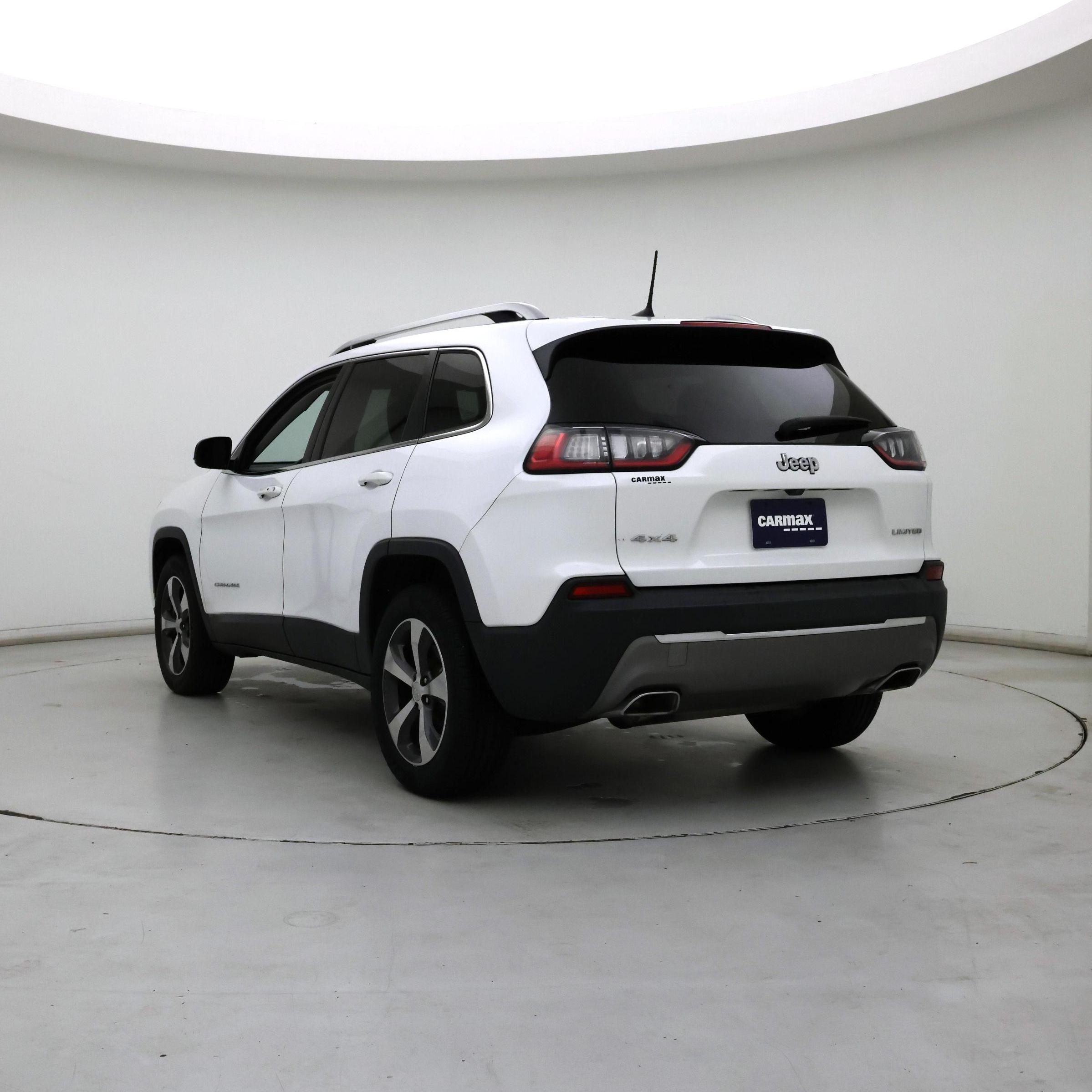 Thumbnail: 2019 Jeep Cherokee - 2