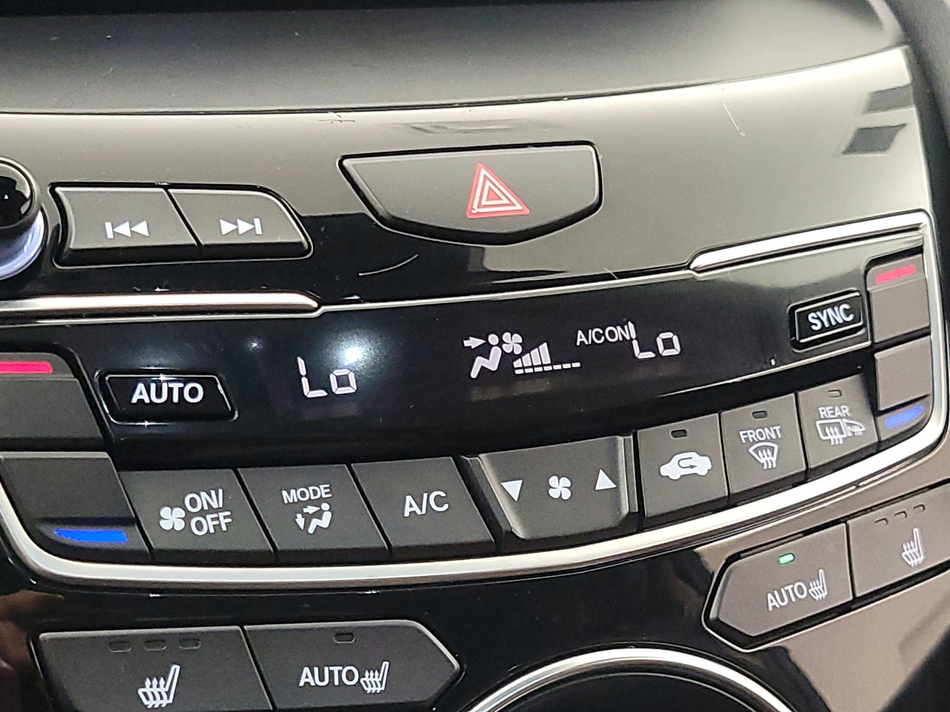 Thumbnail: 2019 Acura RDX - 17