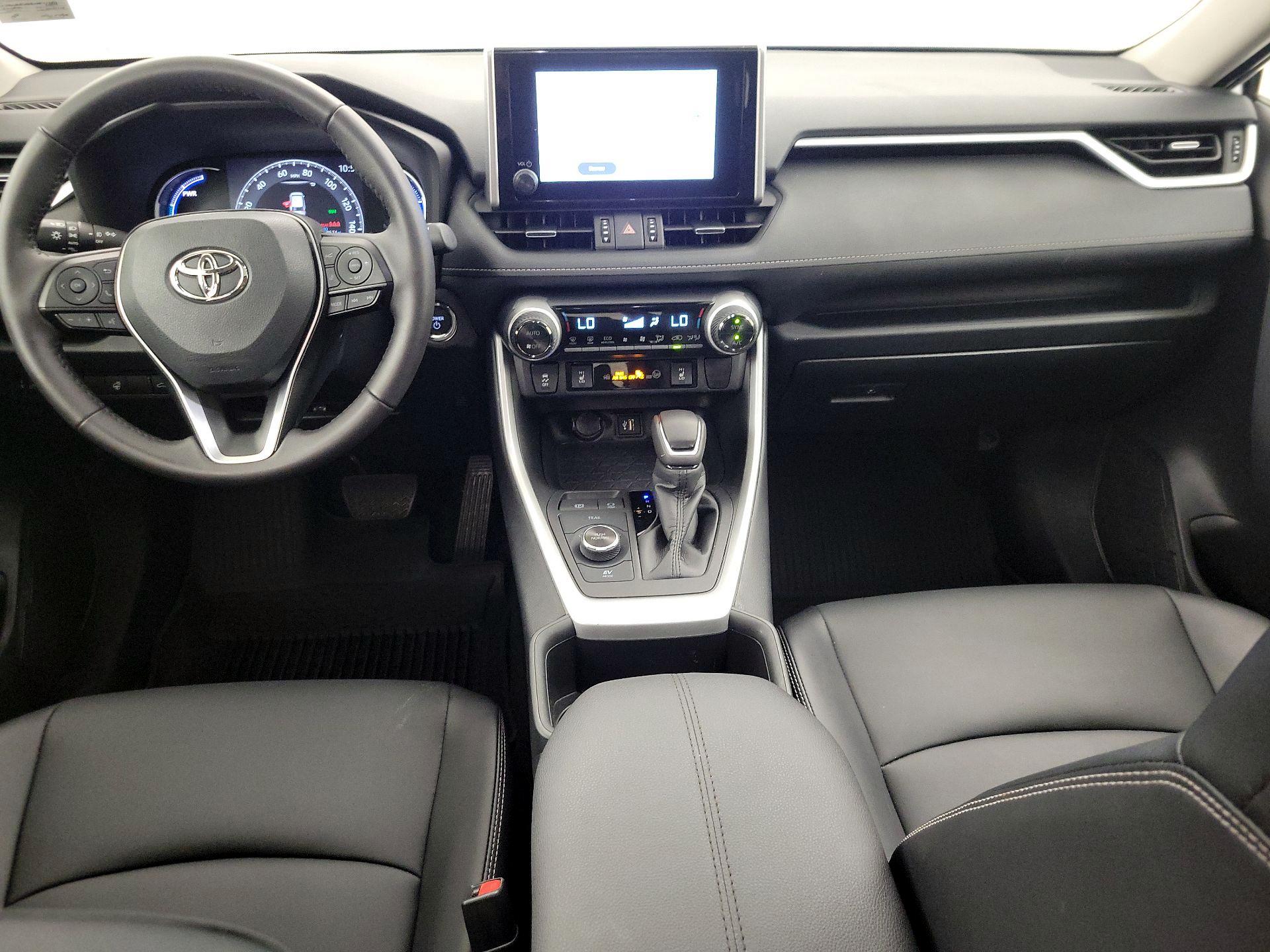 Thumbnail: 2024 Toyota RAV4 - 9