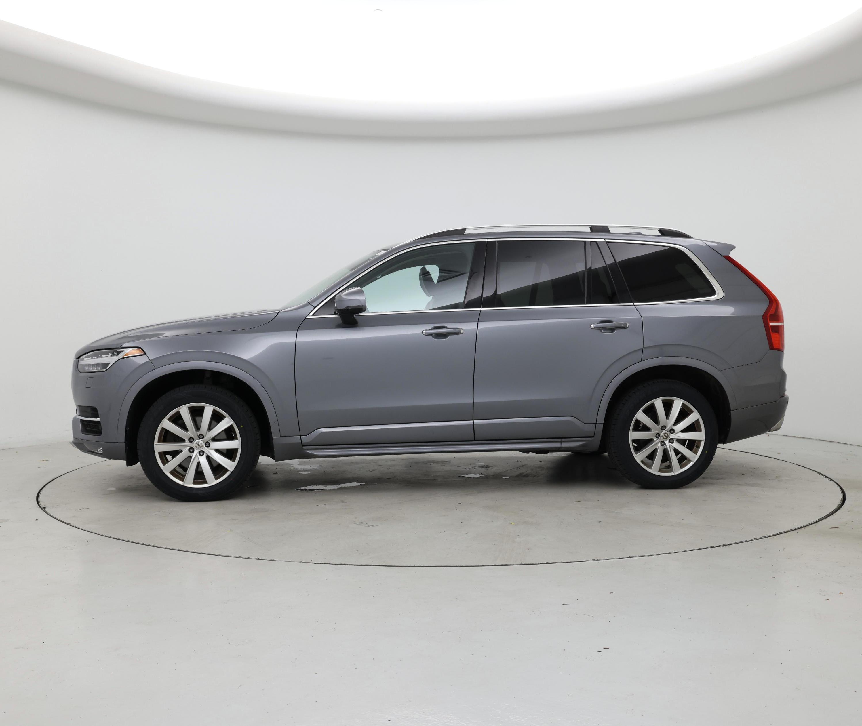 Thumbnail: 2016 Volvo XC90 - 3