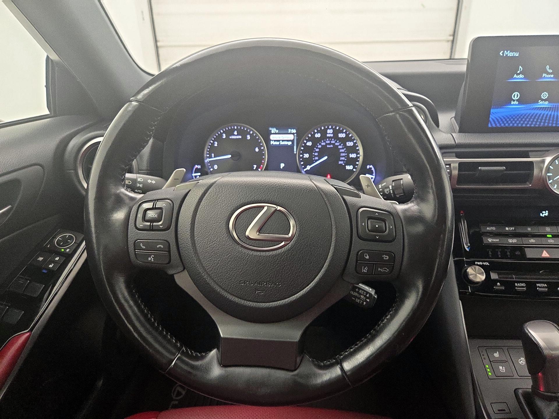 Thumbnail: 2021 Lexus IS - 10