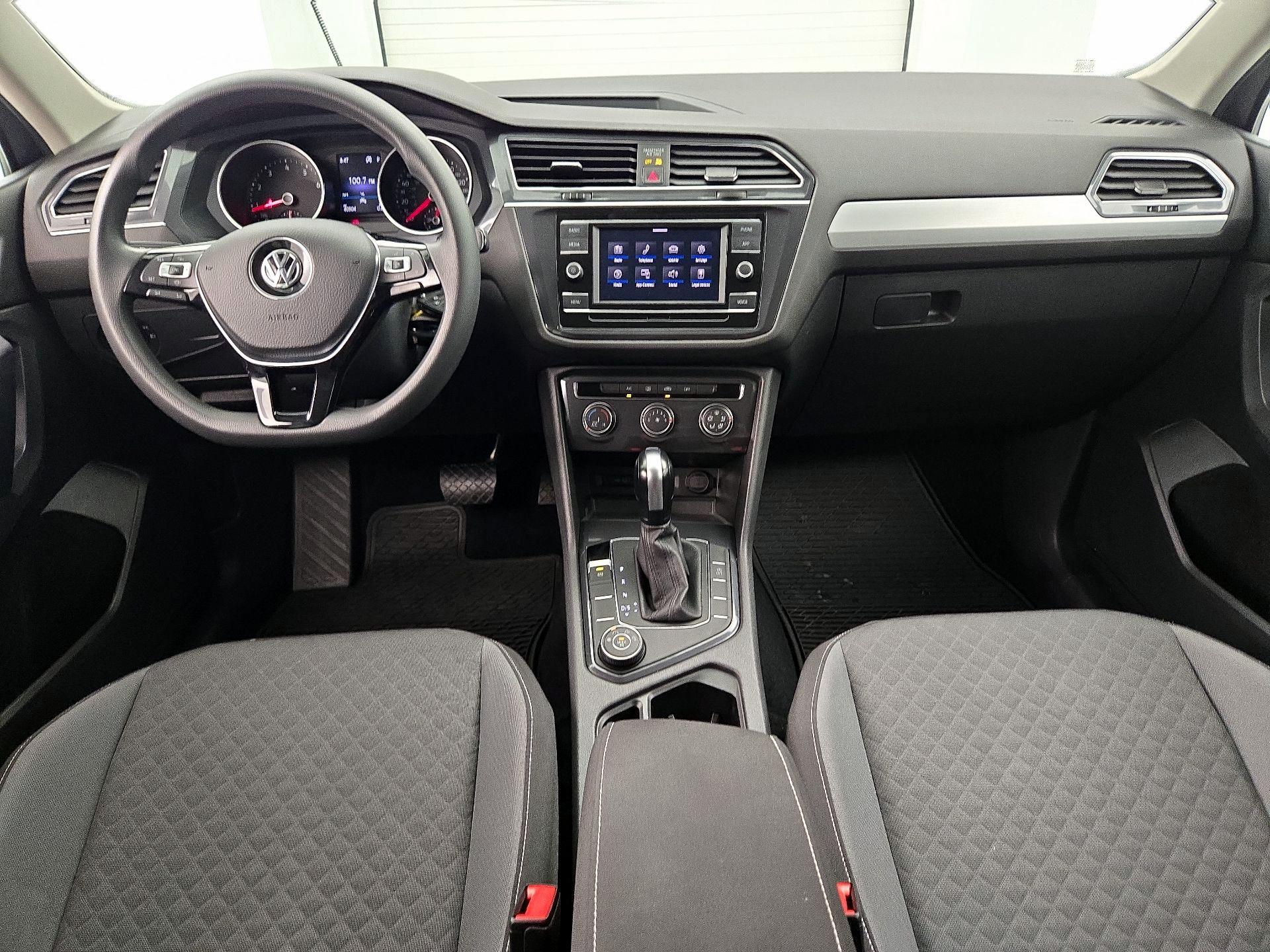 Thumbnail: 2021 Volkswagen Tiguan - 9