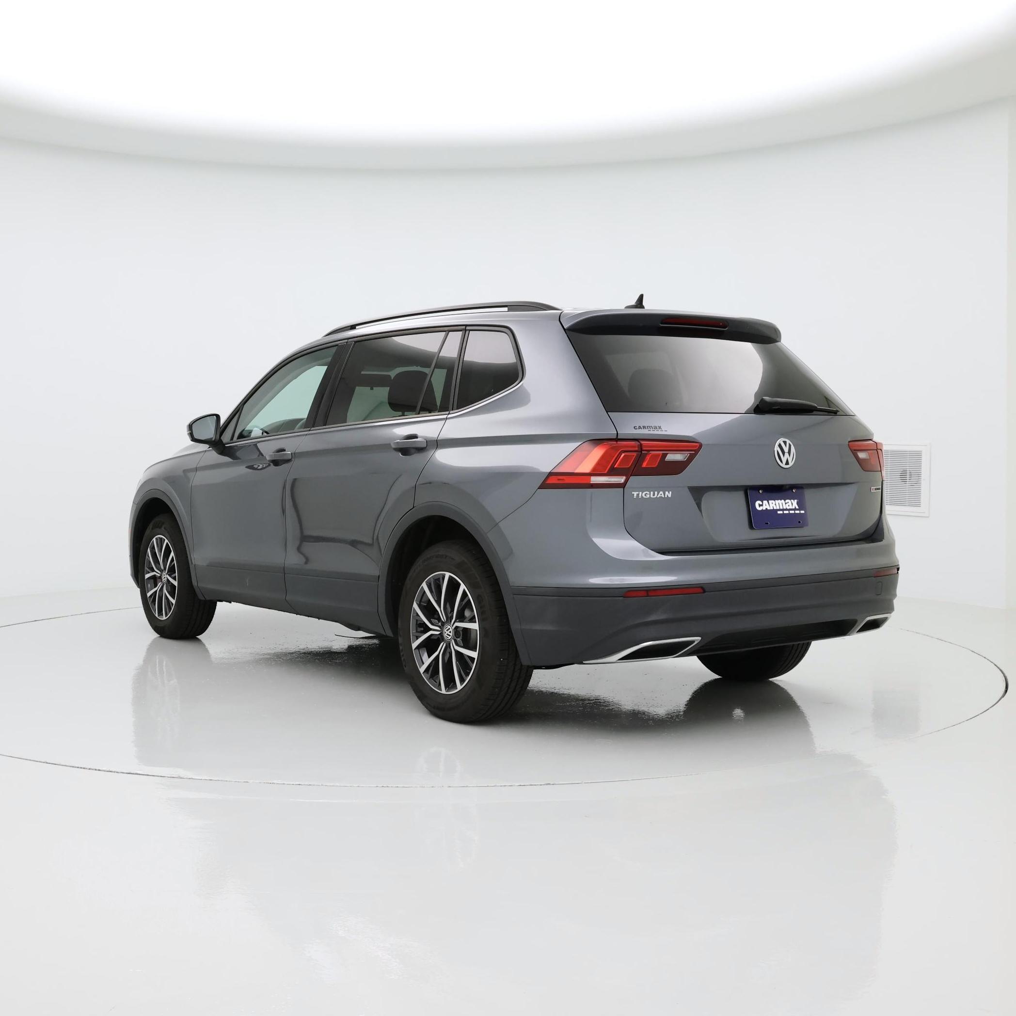 Thumbnail: 2021 Volkswagen Tiguan - 2