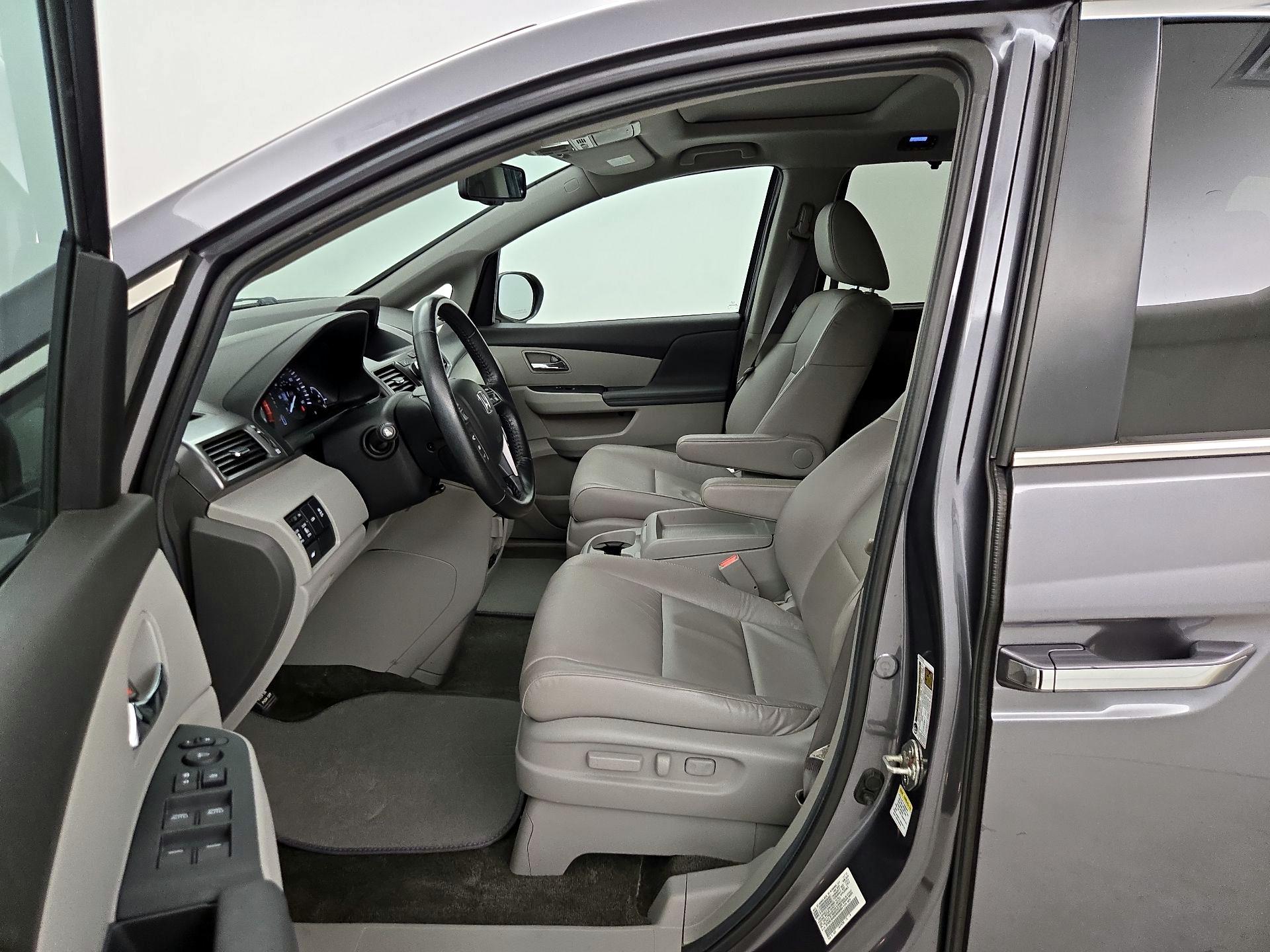 Thumbnail: 2014 Honda Odyssey - 11